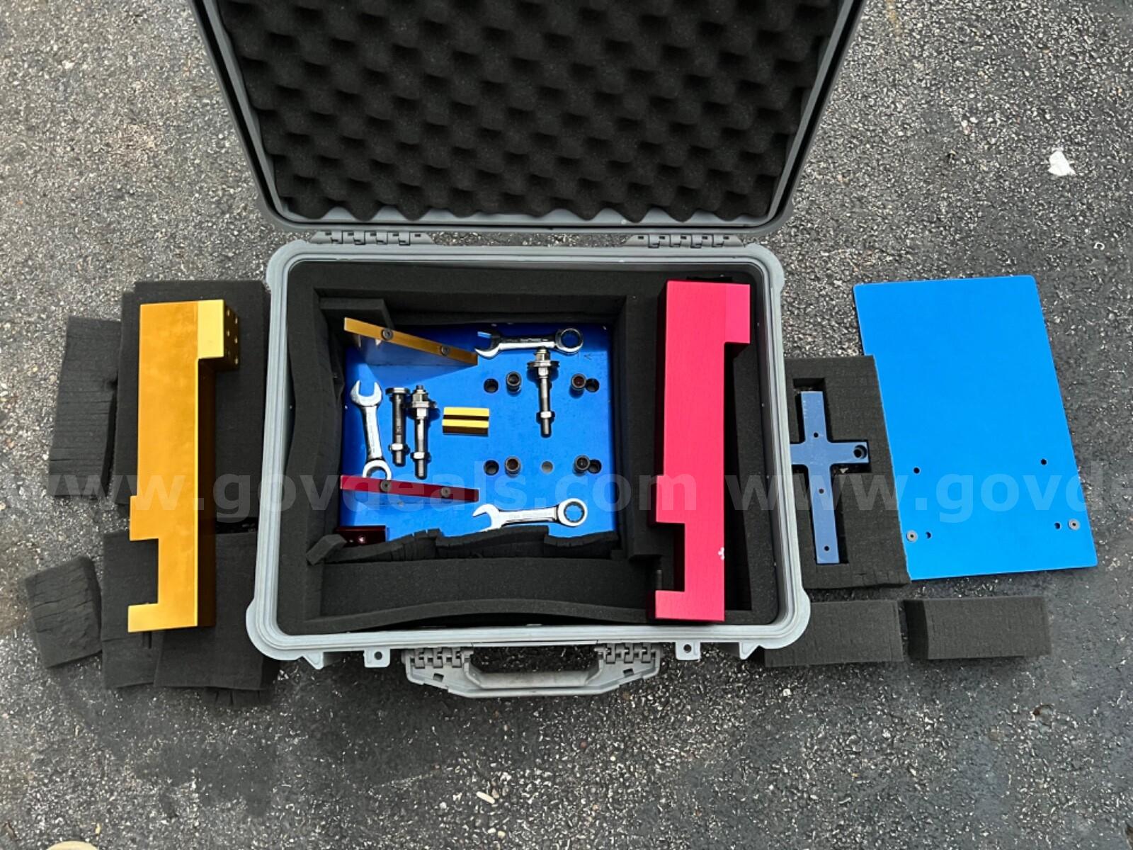 LASER BRACKETS TOOLS WITH PELICAN 1550 PROTECTOR TRANSPORTATION CASE *will ship* Case 1550 Government Surplus Auction - Primary Photo