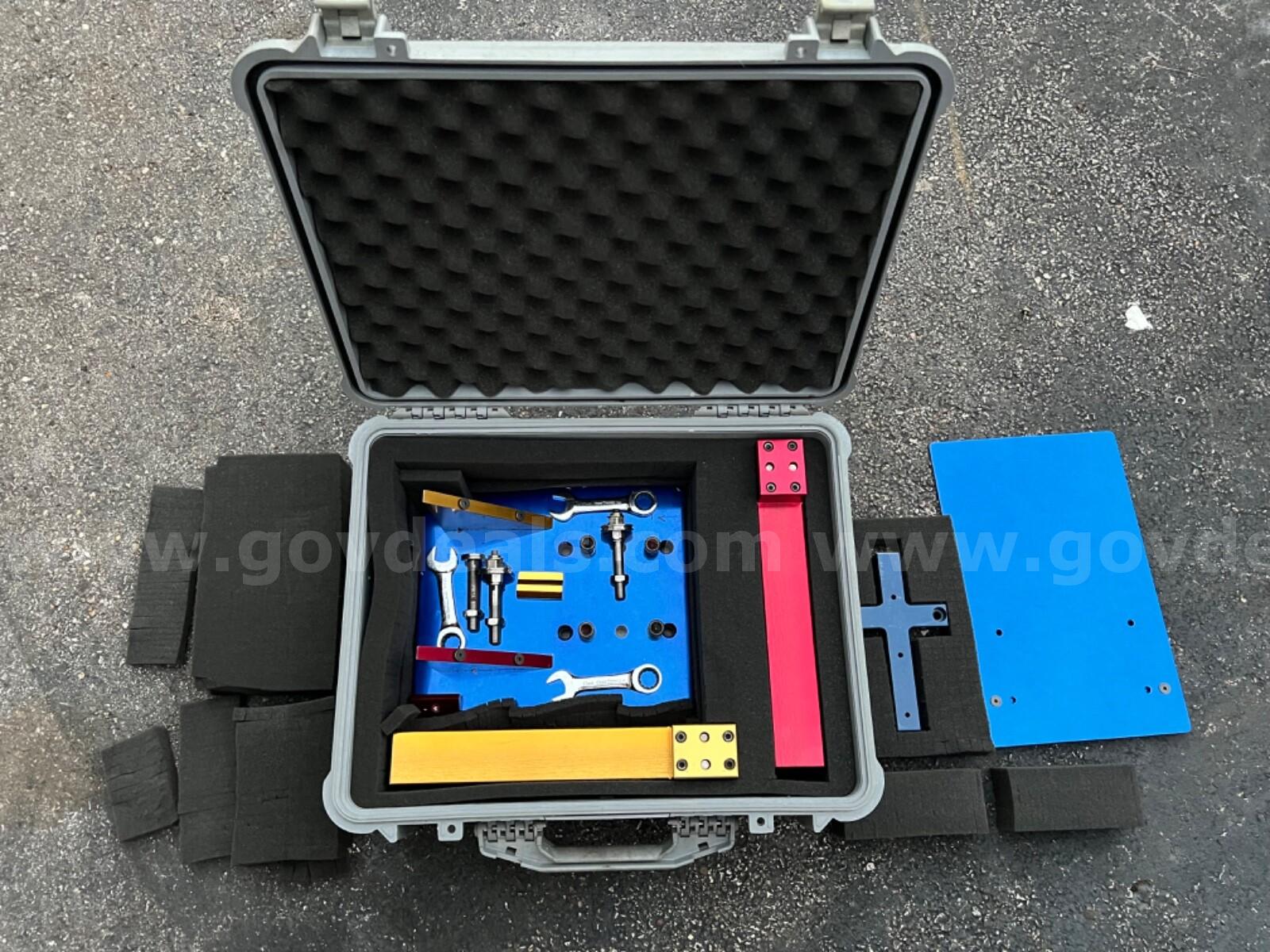 LASER BRACKETS TOOLS WITH PELICAN 1550 PROTECTOR TRANSPORTATION CASE *will ship* Case 1550 Government Surplus Auction - Photo #5