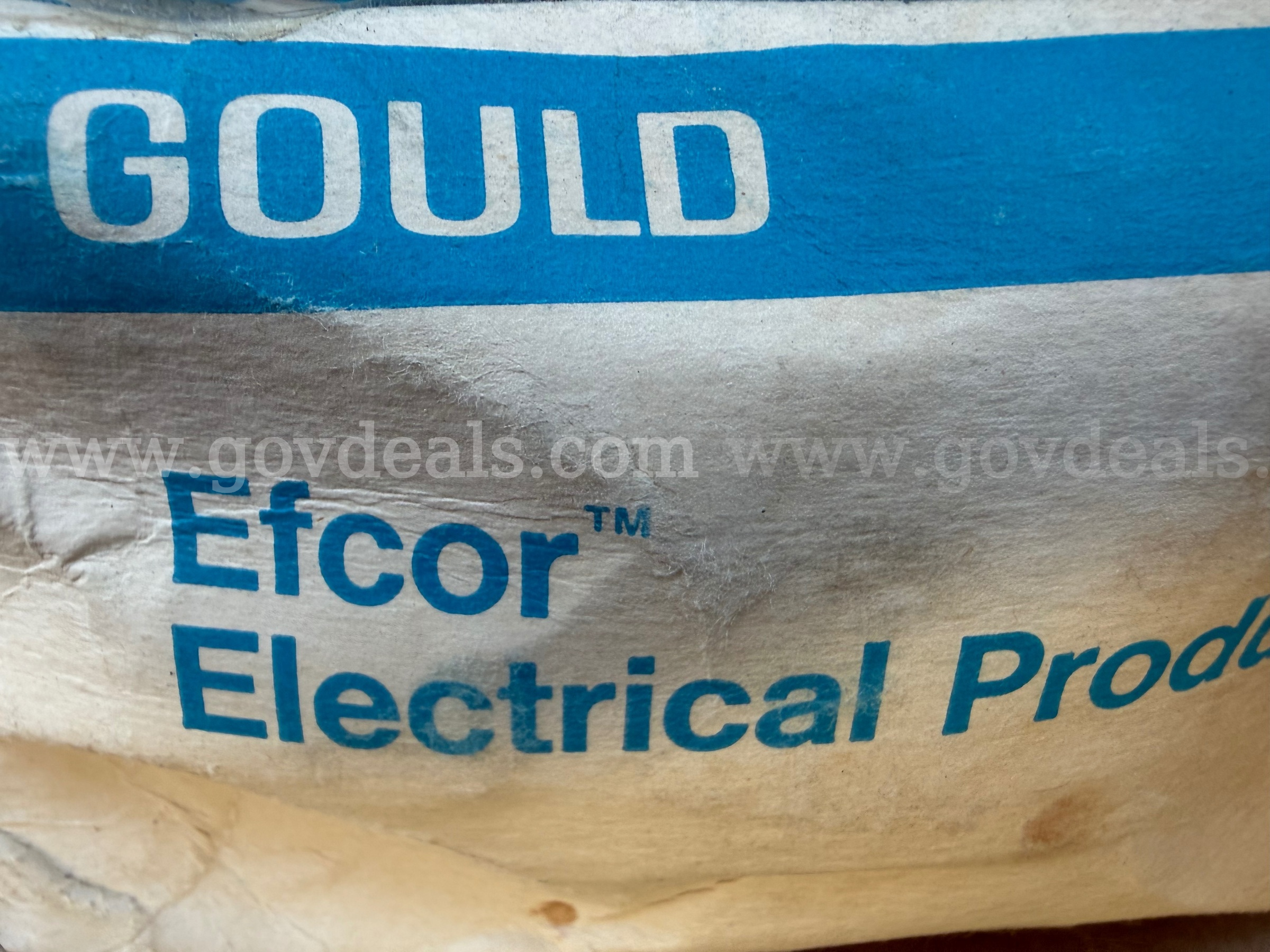 GOULD EFCOR EMT Compression Connectors Plated Steel (RAIN AND CONCRETE TIGHT) FOR EMT 1/2" Cat.No.750 D.C.20700 (50-Pk) Caterpillar 750 Government Surplus Auction - Photo #4