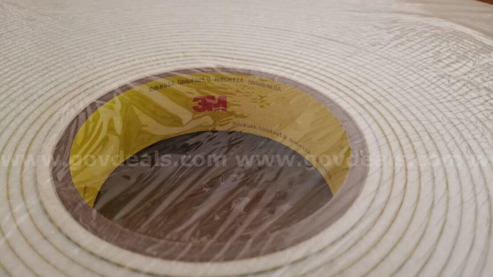 MASTER CASE OF 9 ROLLS 3M™ JUMBO Double Coated Urethane Foam Tape 4008 Off-White,1"x36yd 1/8 in 1 ROLE*WILL SHIP* Case 4008 Government Surplus Auction - Photo #4