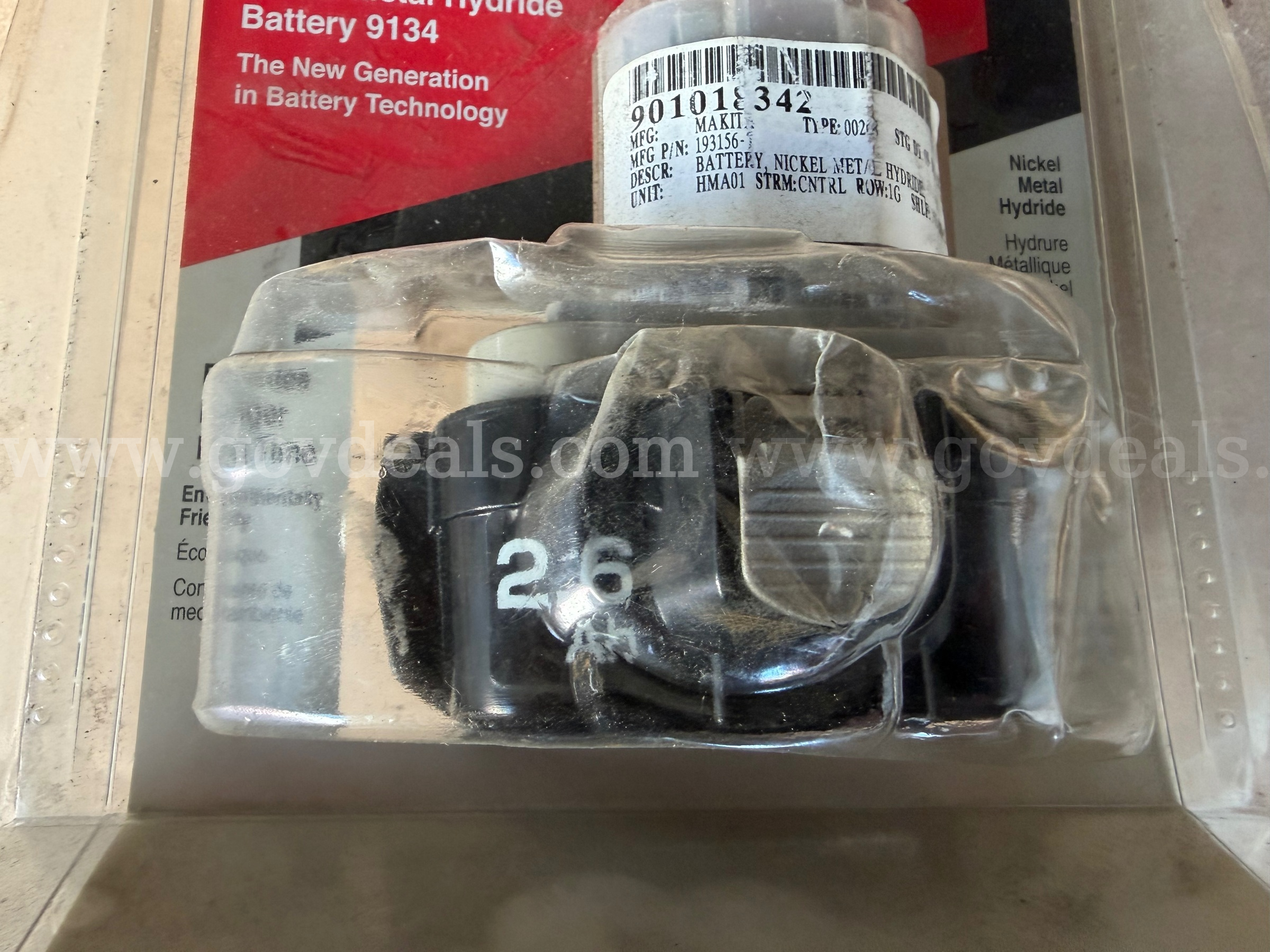 MAKITA RECHARGEABLE BATTERY 9134 NEW OLD STOCK  FACTORY SEALED *WILL SHIP*  9134 Government Surplus Auction - Photo #4