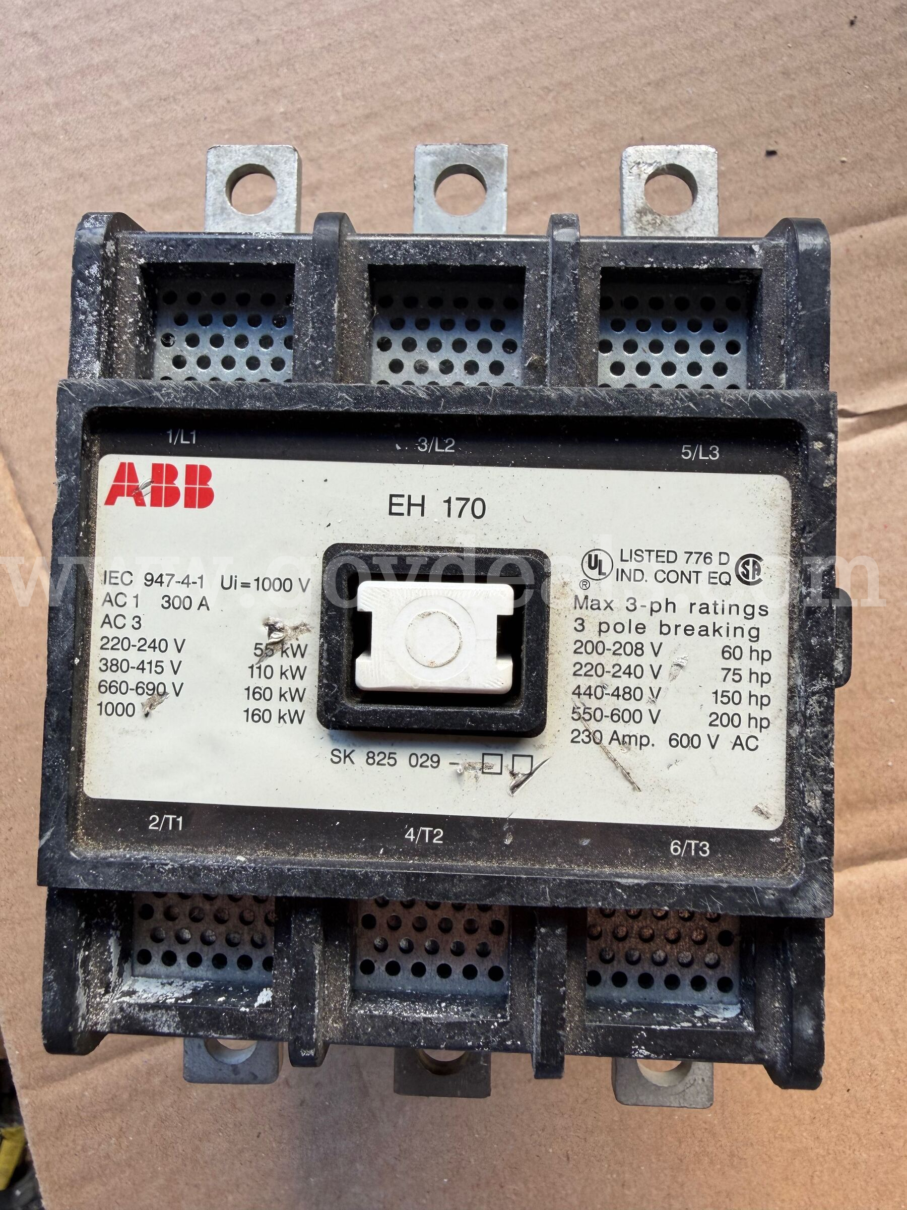 ABB Contactor EH 170 EH170C-1 230-300A 200hp Max 600V 3P No Coil Used *WILL SHIP*  170 Government Surplus Auction - Primary Photo