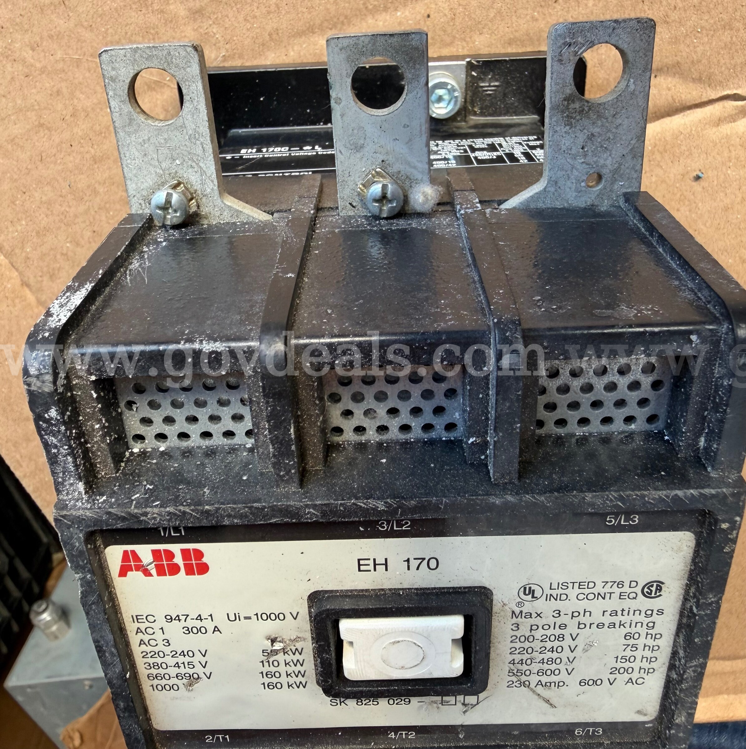 ABB Contactor EH 170 EH170C-1 230-300A 200hp Max 600V 3P No Coil Used *WILL SHIP*  170 Government Surplus Auction - Photo #3