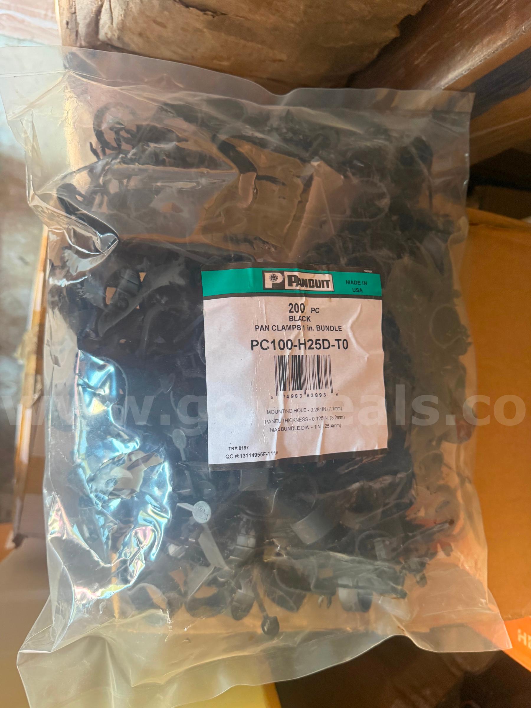 PANDUIT PAN CLAMPS 1" IN BUNDLE PC100-H25D-TO 200 PCS BLACK NEW IN BAG *WILL SHIP*  PC100 Government Surplus Auction - Photo #2