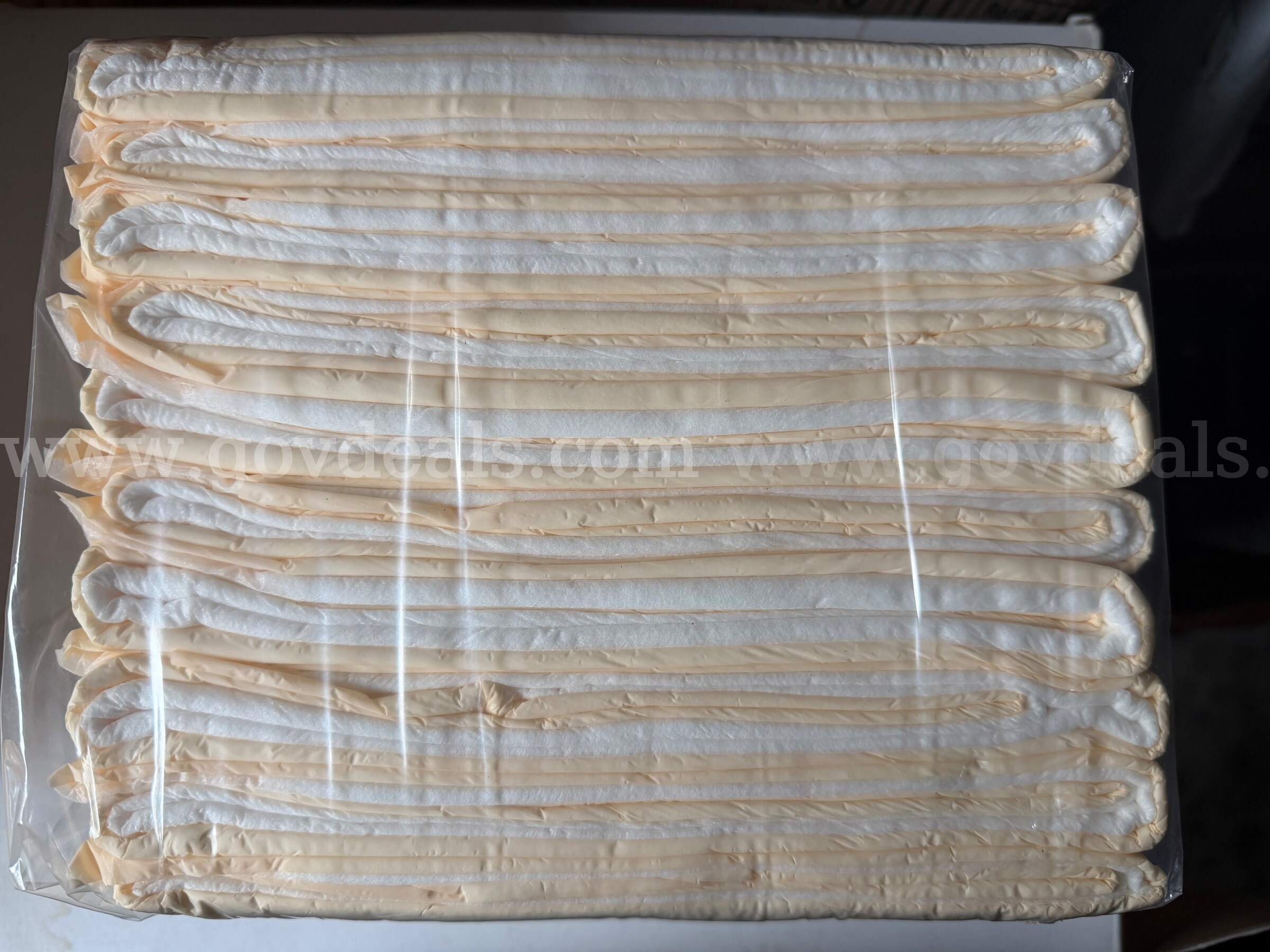 10 Underpad bed 23x36" paper pack cmop brief #ufpp-236 MADE IN USA NEW / SEALED *WILL SHIP*  236 Government Surplus Auction - Primary Photo