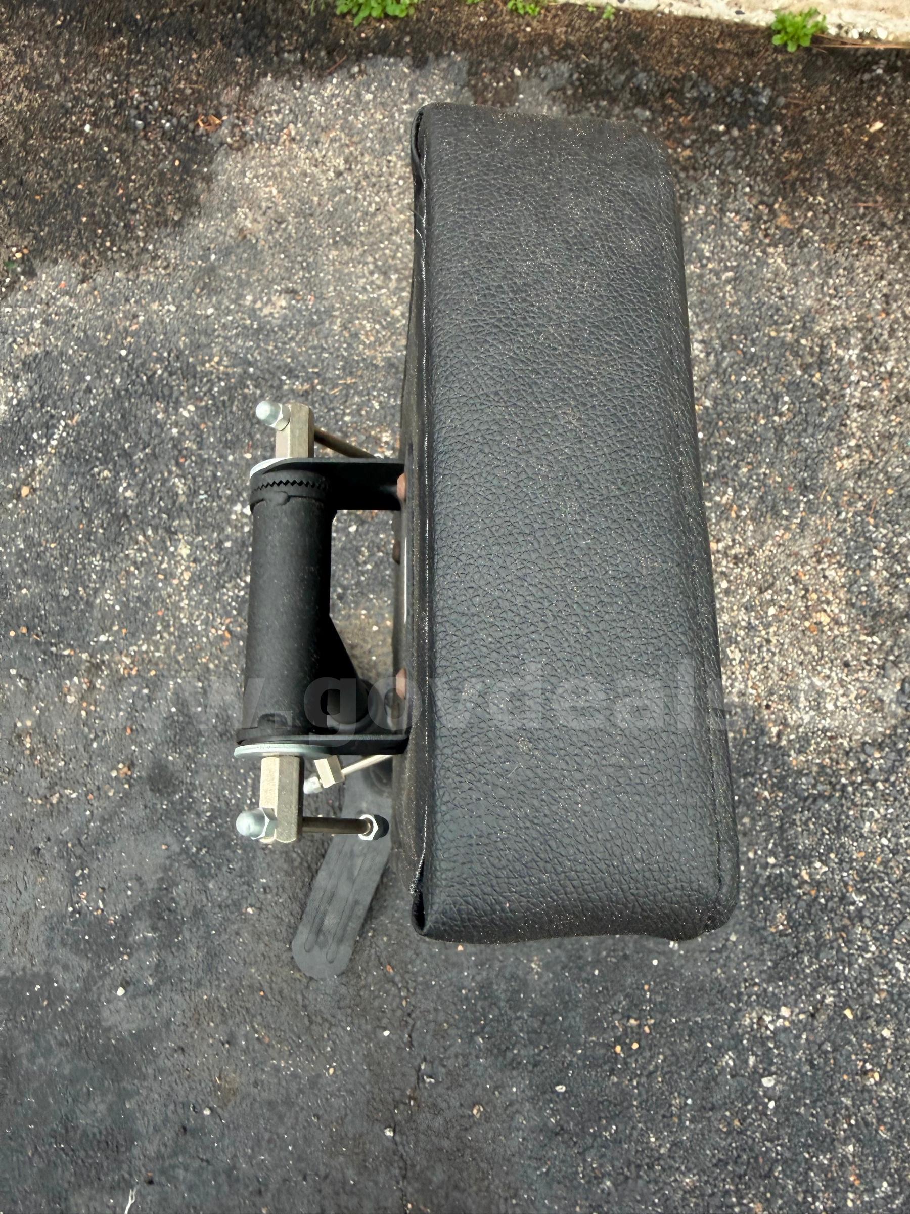 TATTOO EXTENDABLE ARMREST STANDS BLACK GENUINE LEATHER NEW   Government Surplus Auction - Photo #5