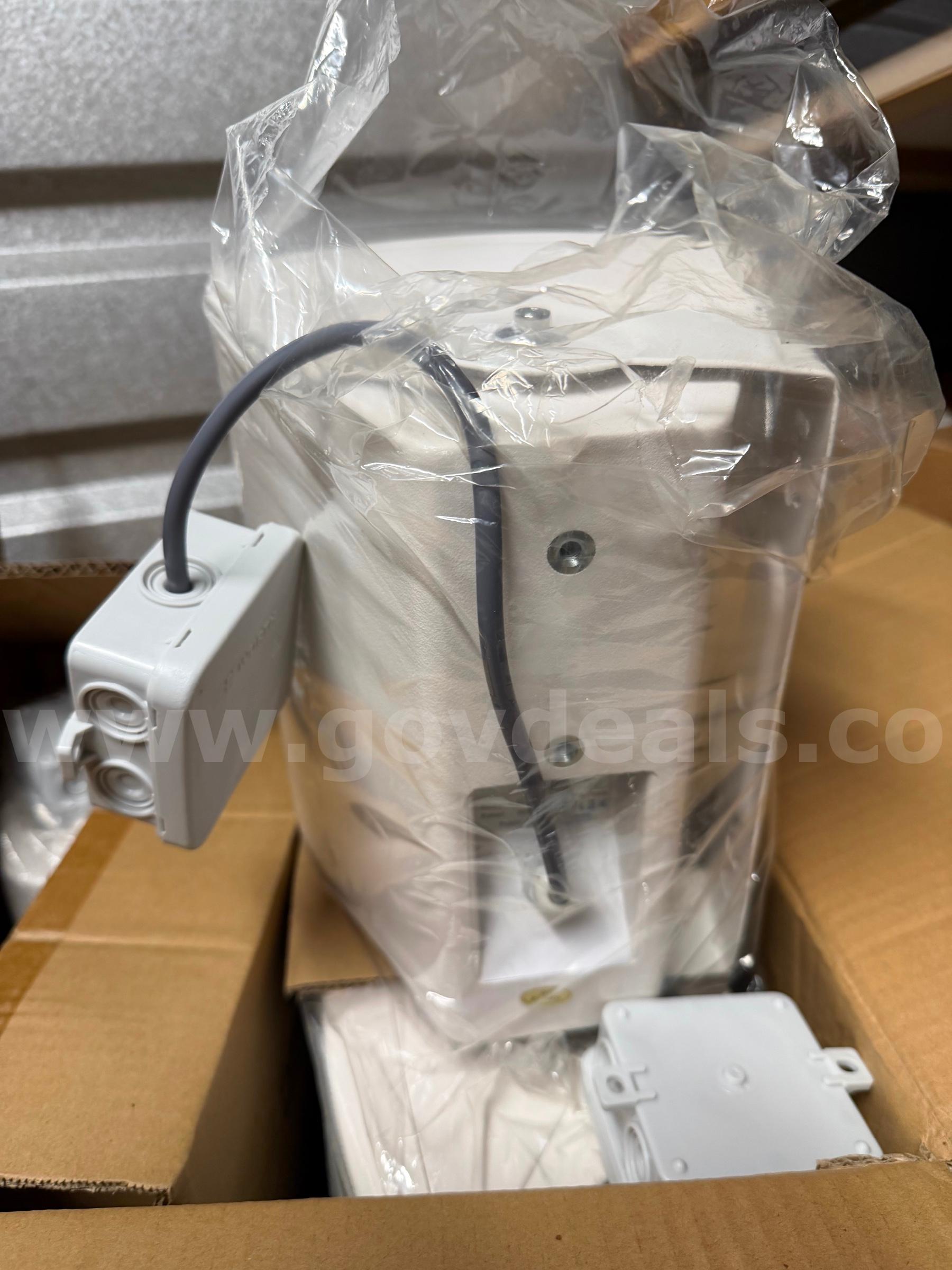 BOX OF 4 Bouyer Design FASHION SPEAKER N5424-B NEW IN BOX MADE IN GERMANY *WILL SHIP*  N5424 Government Surplus Auction - Photo #6
