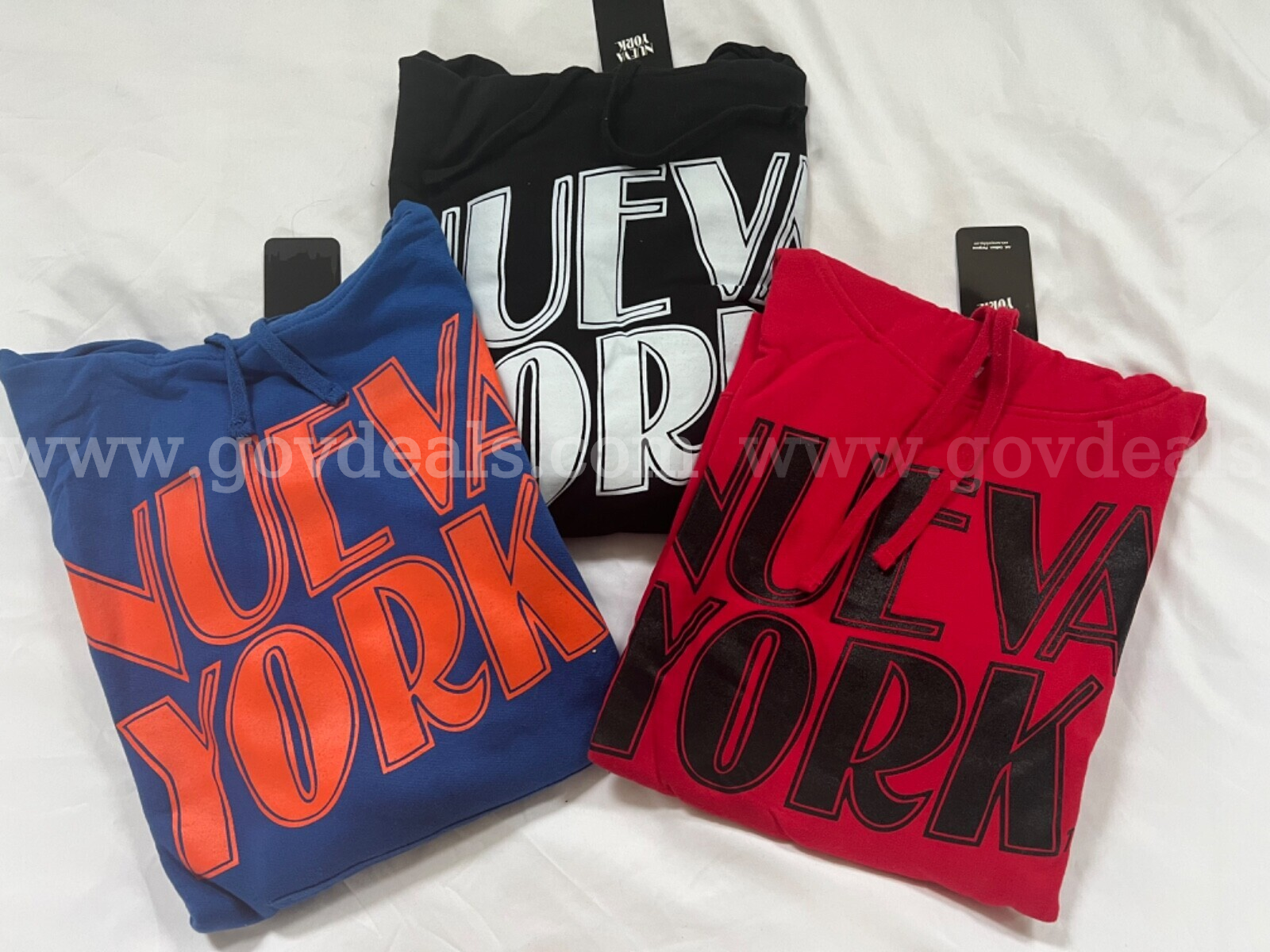 LOT OF 3 NEW YORK (NUEVA YORK) MEN'S HOODIE NY MADE IN USA NWT *WILL SHIP*   Government Surplus Auction - Primary Photo