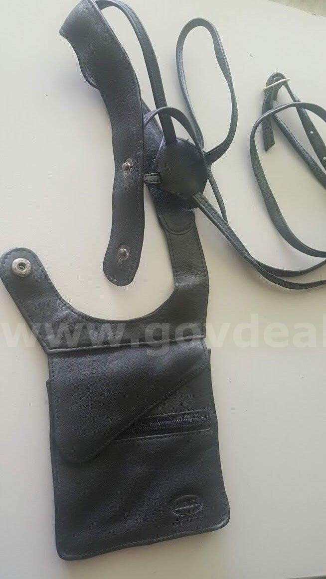 BUGATTI GENUINE LEATHER MEN'S SHOULDER BLACK WALLET STYLE #778 NIB *CAN SHIP*  778 Government Surplus Auction - Photo #6