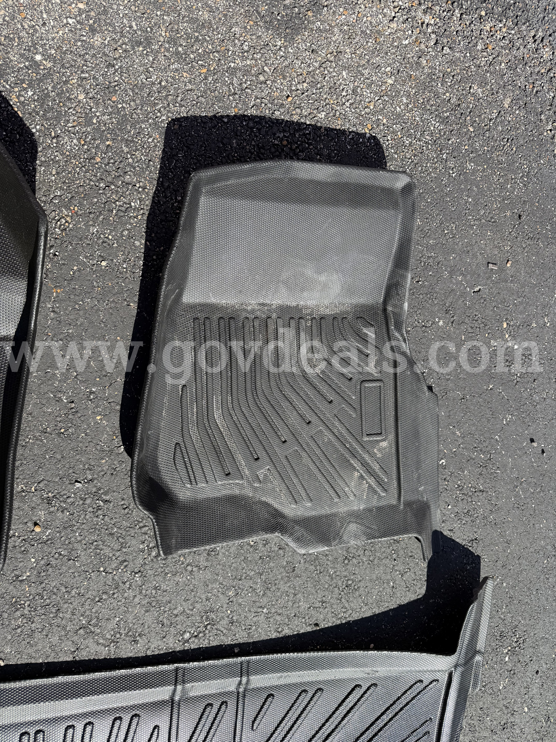 2021 FORD F-250 PICKUP TRUCK LIGHTLY USED RUBBER FLOR MAT Ford F-250 Government Surplus Auction - Photo #5
