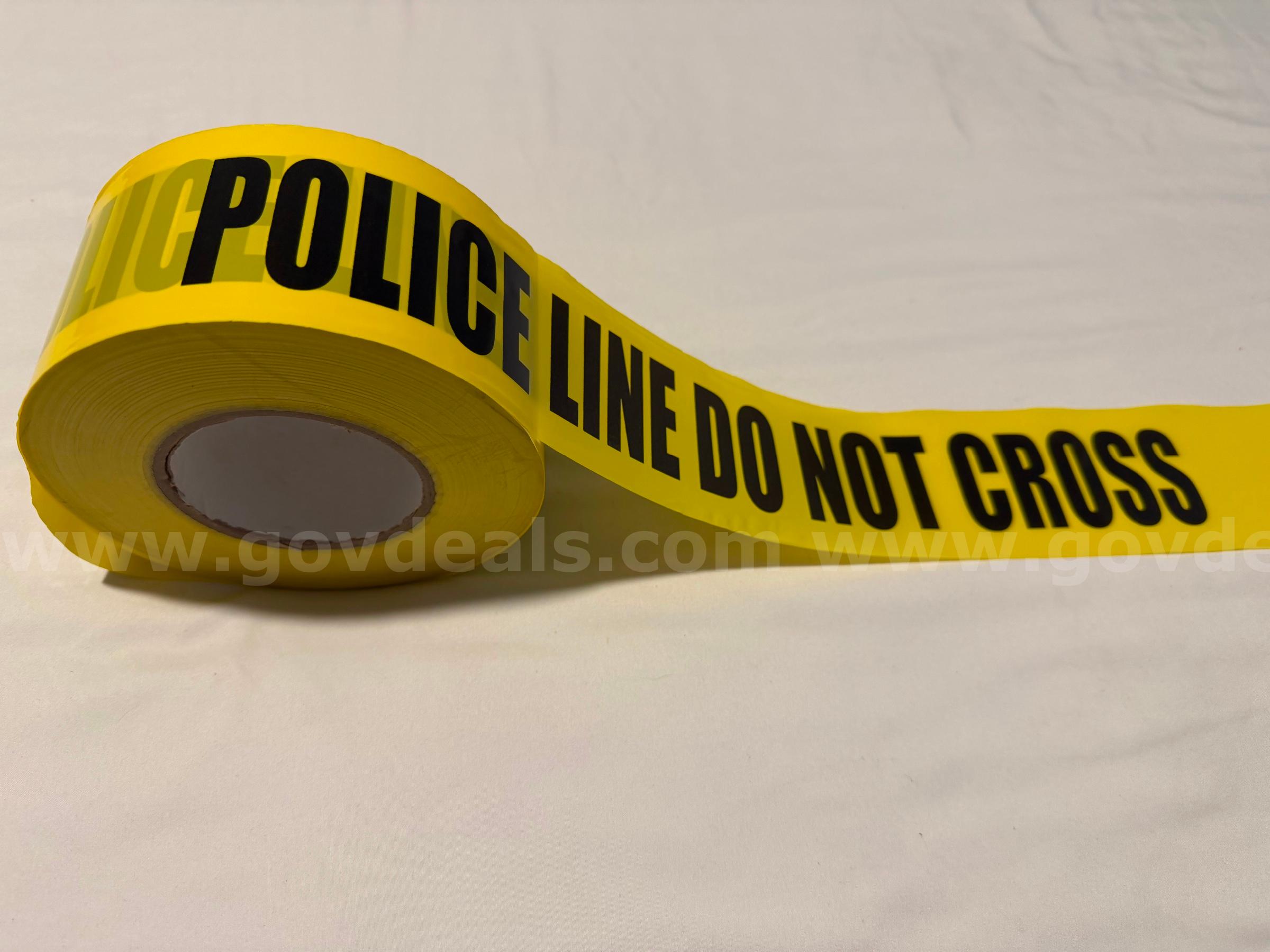 Big roll “POLICE LINE DO NOT CROSS” * WILL SHIP*   Government Surplus Auction - Primary Photo