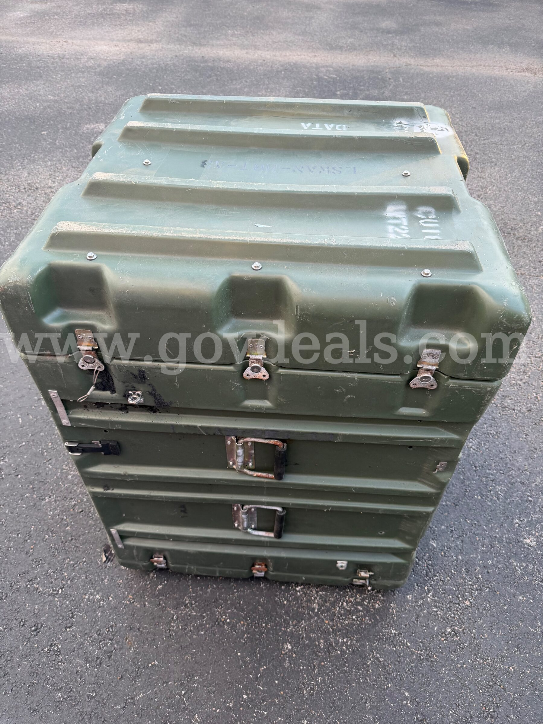 "HARDIGG" U.S. ARMY Military HARD TRANSPORTATION CASE HUGE SIZE COLOR GREEN USED Case  Government Surplus Auction - Photo #2