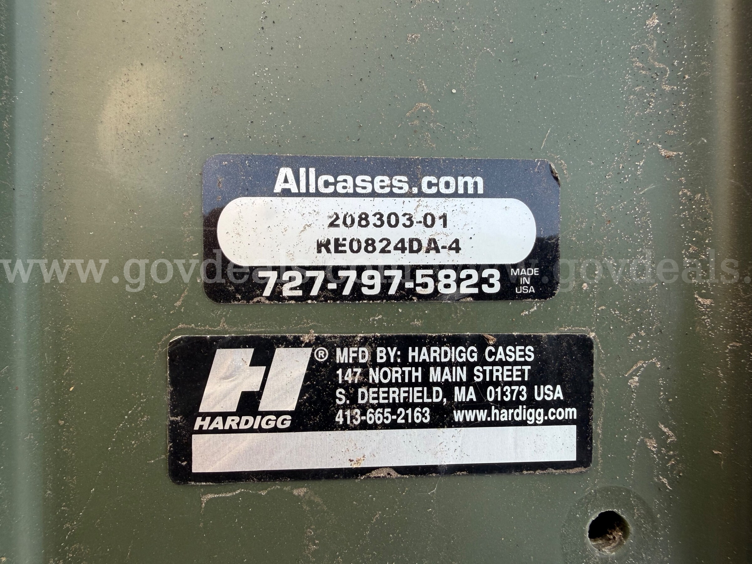 "HARDIGG" U.S. ARMY Military HARD TRANSPORTATION CASE HUGE SIZE COLOR GREEN USED Case  Government Surplus Auction - Photo #4
