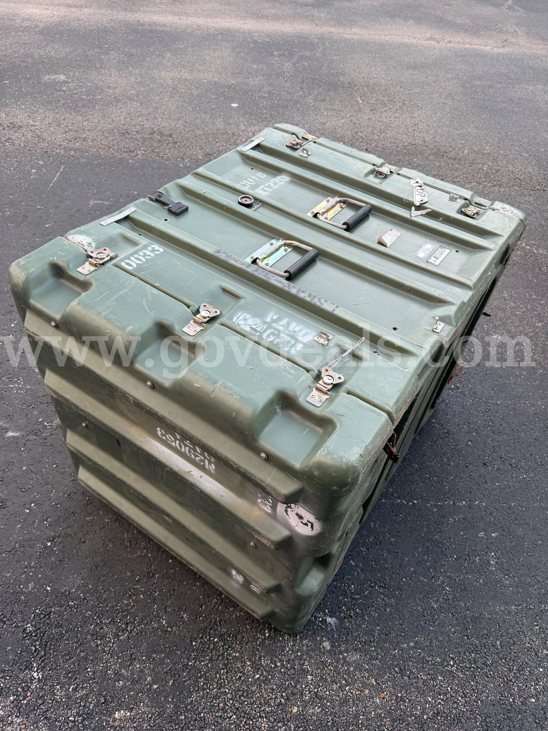 "HARDIGG" U.S. ARMY Military HARD TRANSPORTATION CASE HUGE SIZE COLOR GREEN USED Case  Government Surplus Auction - Photo #6
