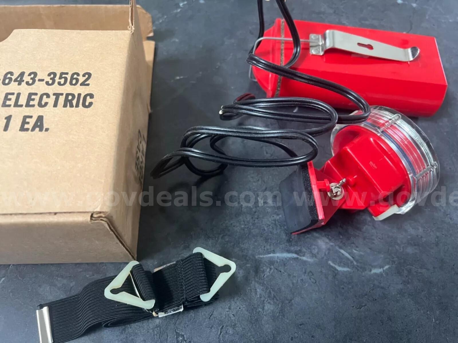 ELECTRIC LANTERN UNISEX HEADLAMP MINER MILITARY 6230-00-643-3562 NEW IN BOX *CAN SHIP*  6230 Government Surplus Auction - Photo #2