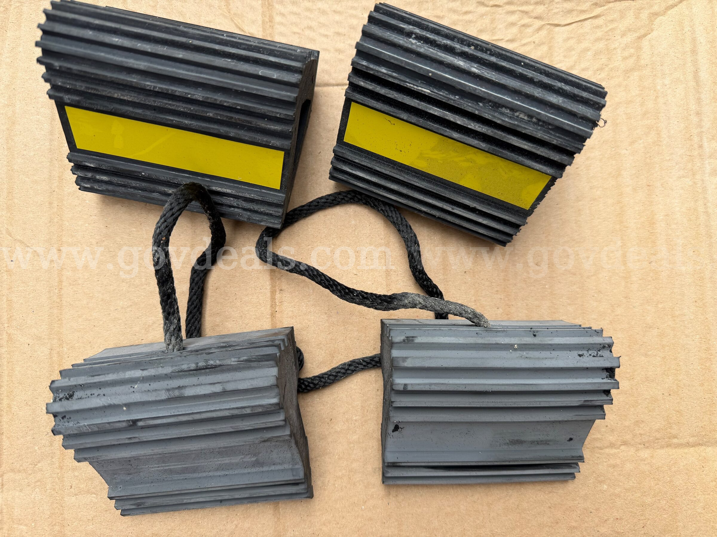 LOT OF 4 Heavy Duty Wheel Chocks,Rubber Wheel Block Non-Slip Base Yellow Reflective Tape *WILL SHIP*