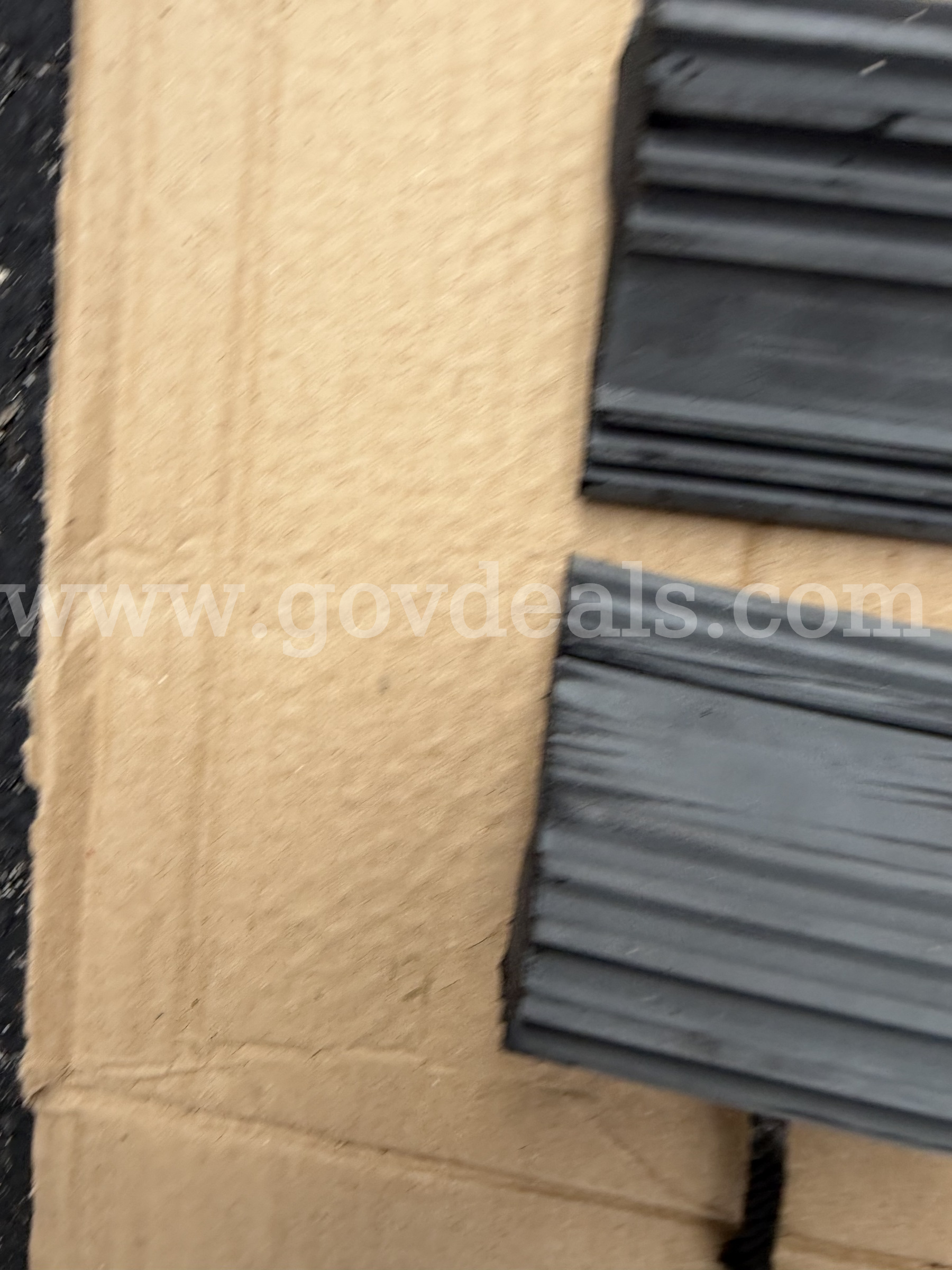 LOT OF 4 (2+2)Heavy Duty Wheel Chocks,Rubber Wheel Block Non-Slip Base With Rope  *WILL SHIP*   Government Surplus Auction - Photo #5