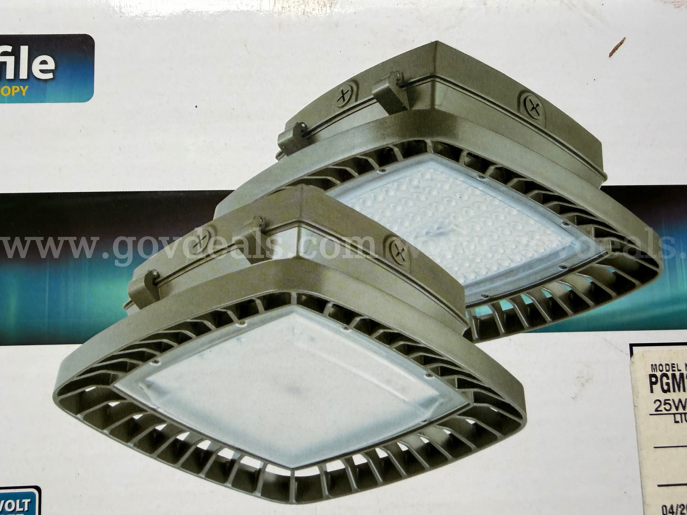 Atlas led light 120-277 V Model PGM25LED 25 W LED GARAGE *WILL SHIP*  120 Government Surplus Auction - Photo #2