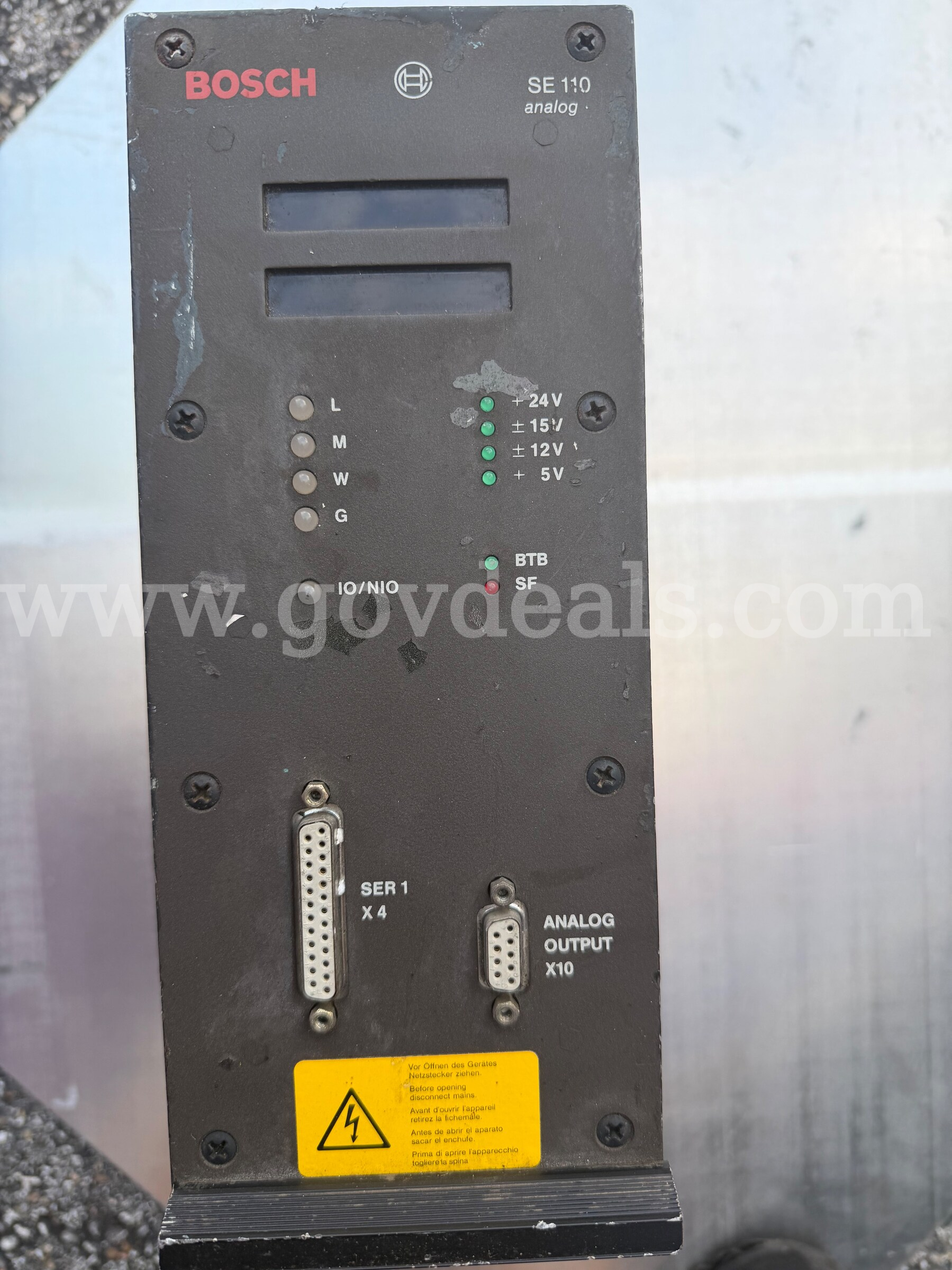 ORIGINAL Bosch SE-110 Analog Servo Controller 0-608-830-109 110/220V .03A MADE IN GERMANY *WILL SHIP*  110 Government Surplus Auction - Photo #4