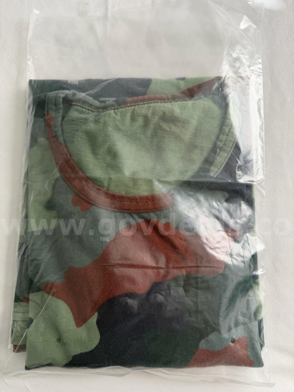 MILITARY STYLE MEN'S CAMOUFLAGE T-SHIRT MULTICOLOR/TAN-GREEN SIZE MEDIUM *WILL SHIP*   Government Surplus Auction - Photo #4