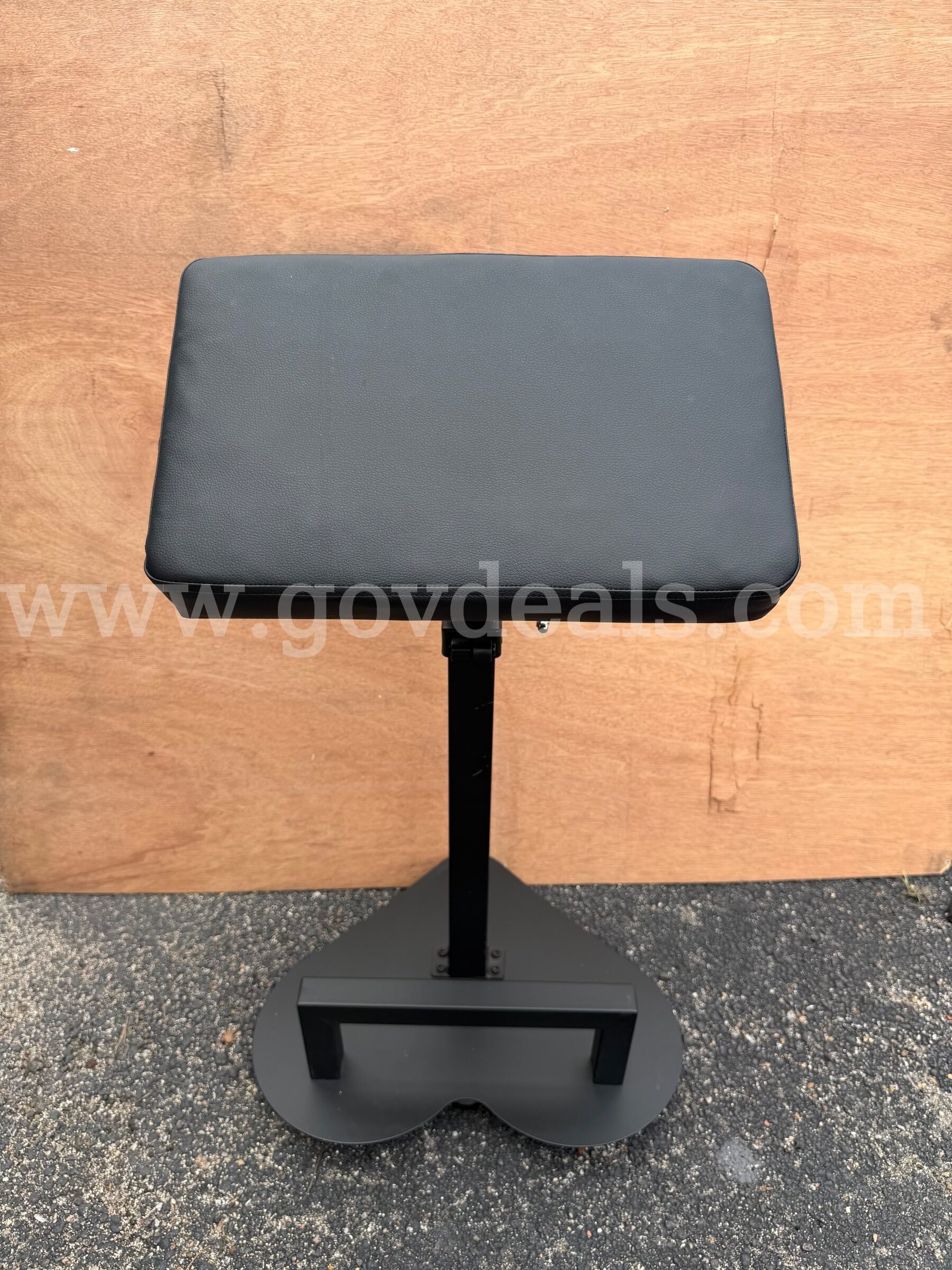 TATTOO EXTENDABLE ARMREST STANDS BLACK GENUINE LEATHER NEW   Government Surplus Auction - Primary Photo