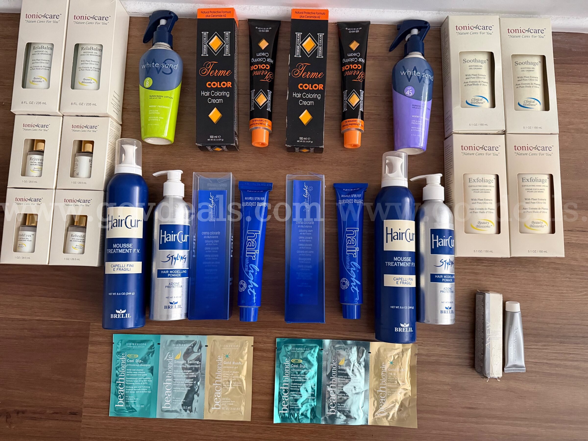 Assorted High-end Skin Care And Hair Color Made In Italy – 23 Pieces – NIB! *WILL SHIP* BOX C1   Government Surplus Auction - Primary Photo