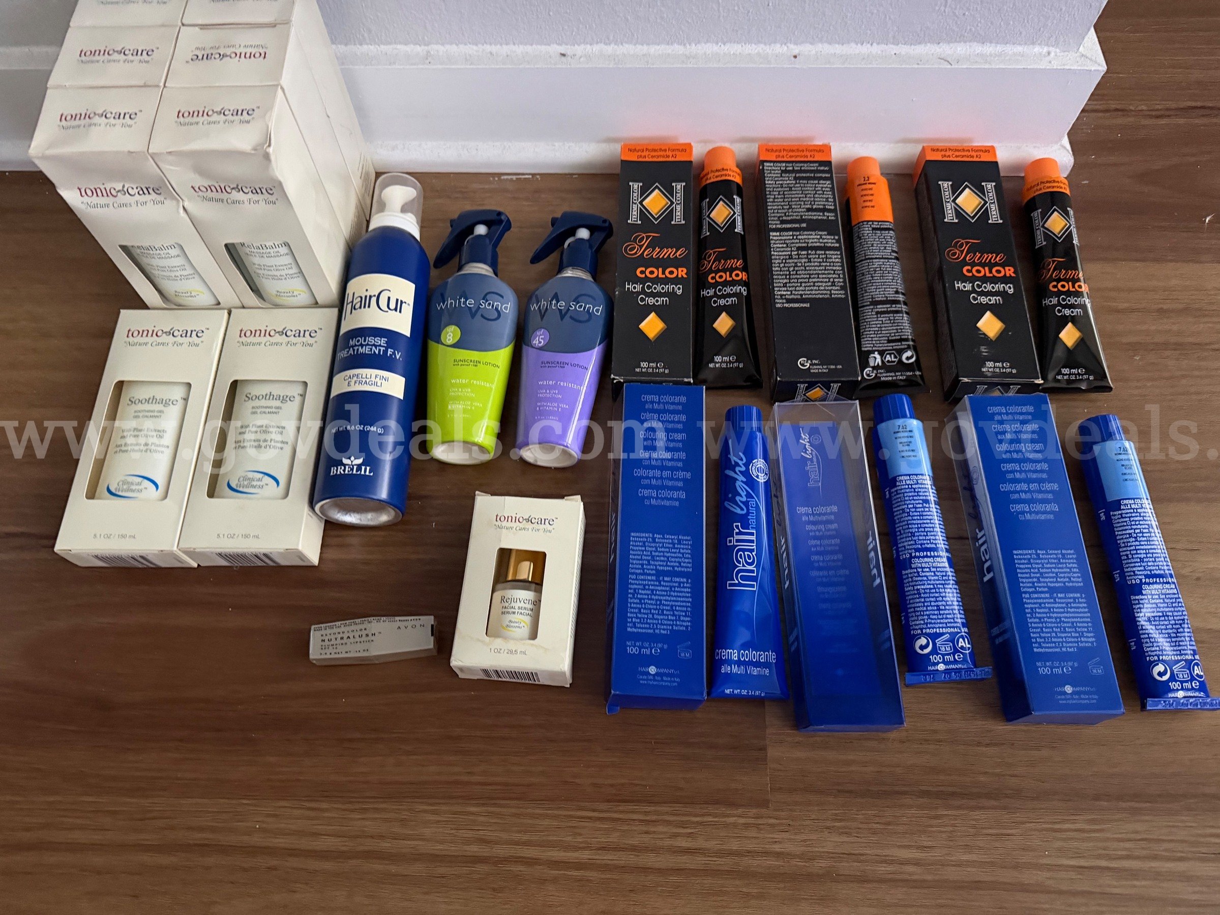 Assorted High-end Skin Care And Hair Color Made In Italy – 19 Pieces – NIB! *WILL SHIP* BOX G1   Government Surplus Auction - Photo #2
