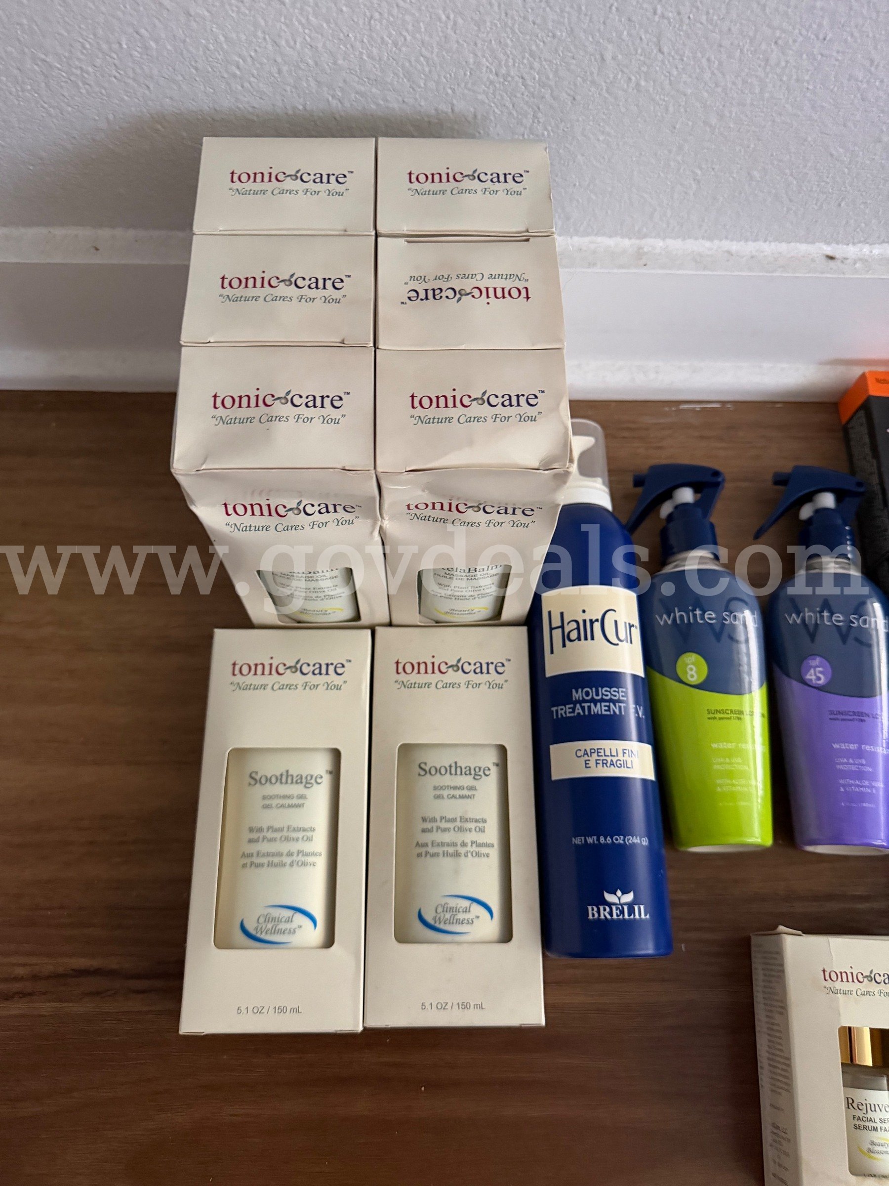 Assorted High-end Skin Care And Hair Color Made In Italy – 19 Pieces – NIB! *WILL SHIP* BOX G1   Government Surplus Auction - Photo #4