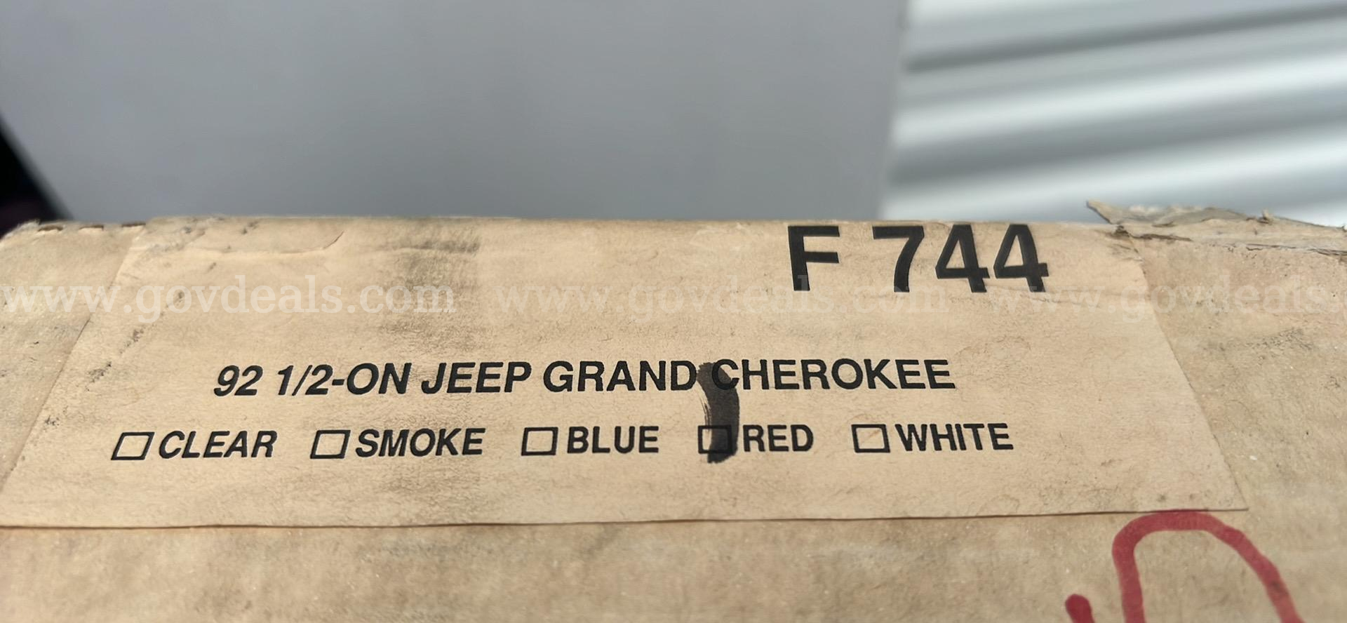 LOT OF 3 RARE/VINTAGE PREMIERE SHIELDS FROM PRIME DESIGN FOR JEEP, FORD AND TOYOTA OLD NEW STOCK Ford  Government Surplus Auction - Photo #5