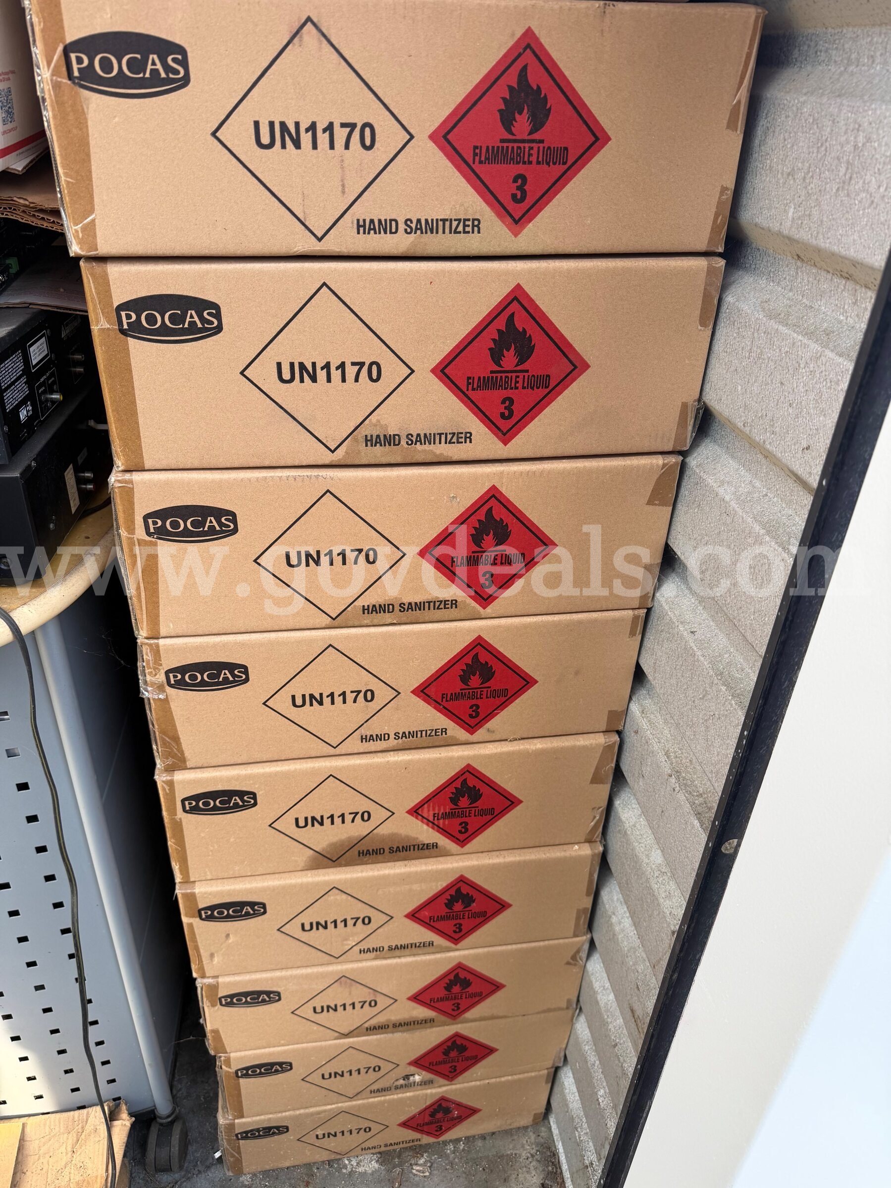 PALLET OF 10 MASTER CASE HAND SANITIZER (500ML) POCAS 24 x 16.9 fl.oz per case (total of 240 bottles) Case 500ML Government Surplus Auction - Photo #3