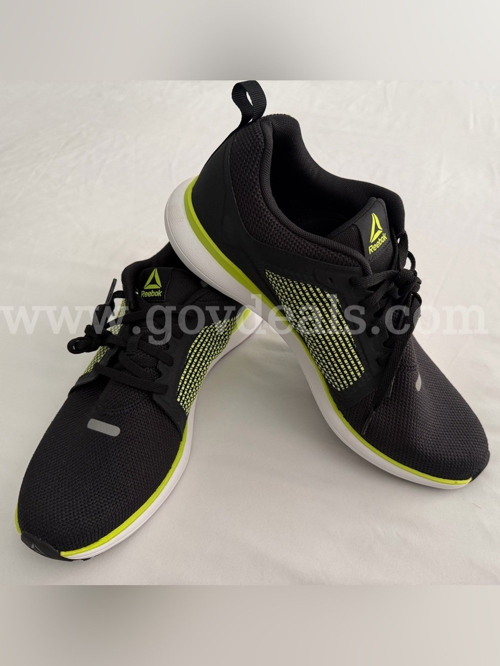 REEBOK CROSSFIT SHOES STYLE CN6658 COLOR BLACK/GREEN MEN'S SIZE: 10 NEW *WILL SHIP*   Government Surplus Auction - Primary Photo