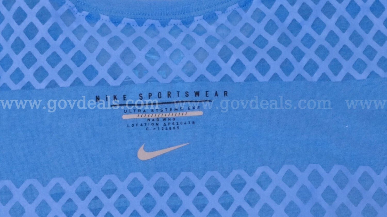 Nike Sportswear Ultra Mesh Men's Light Blue Athletic T-Shirt LARGE 823327 497 *WILL SHIP*   Government Surplus Auction - Photo #4