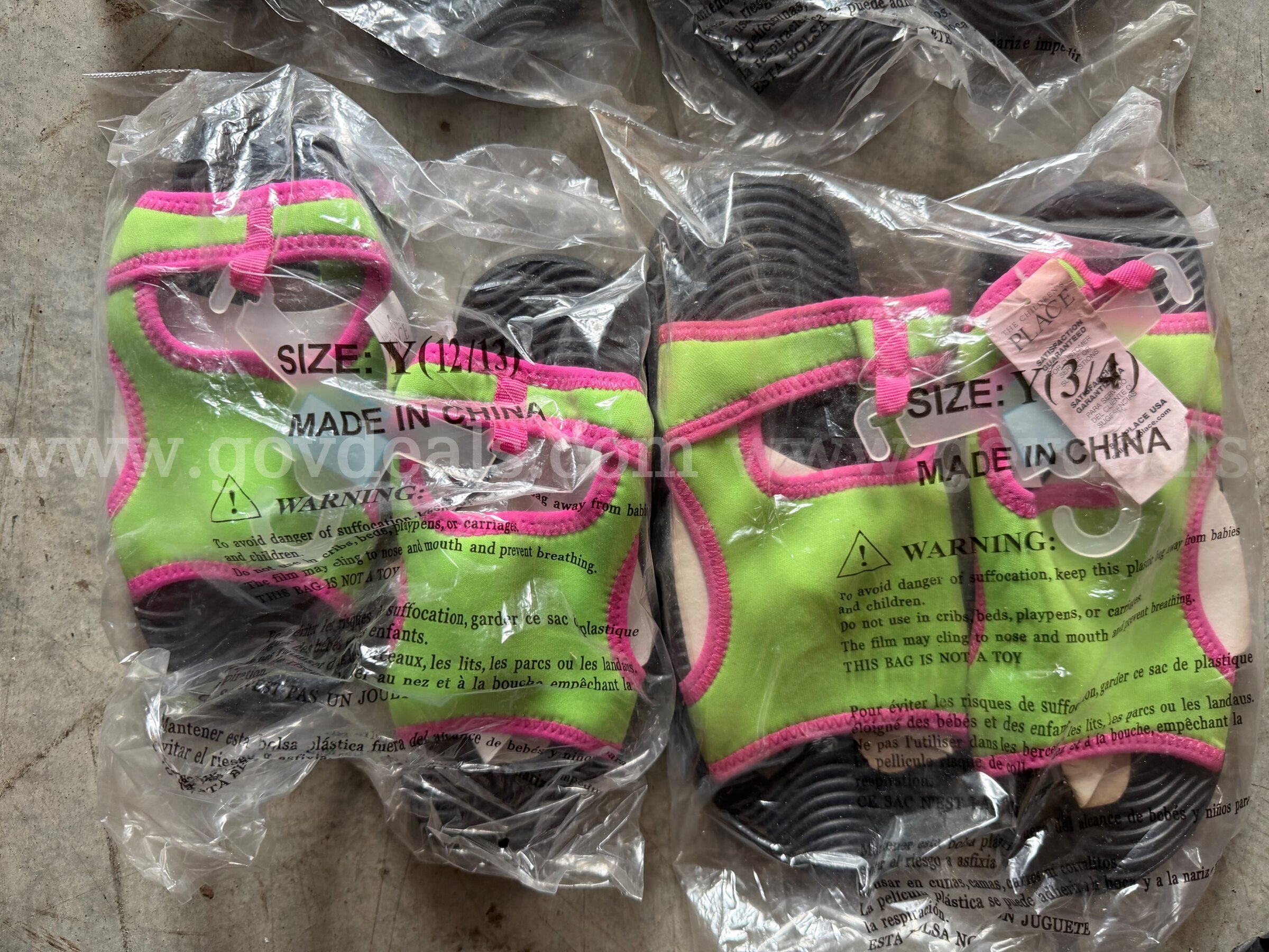 LOT OF 6 Children place summer beach sandals Unisex Youth Assorted Sizes *WILL SHIP*   Government Surplus Auction - Photo #3
