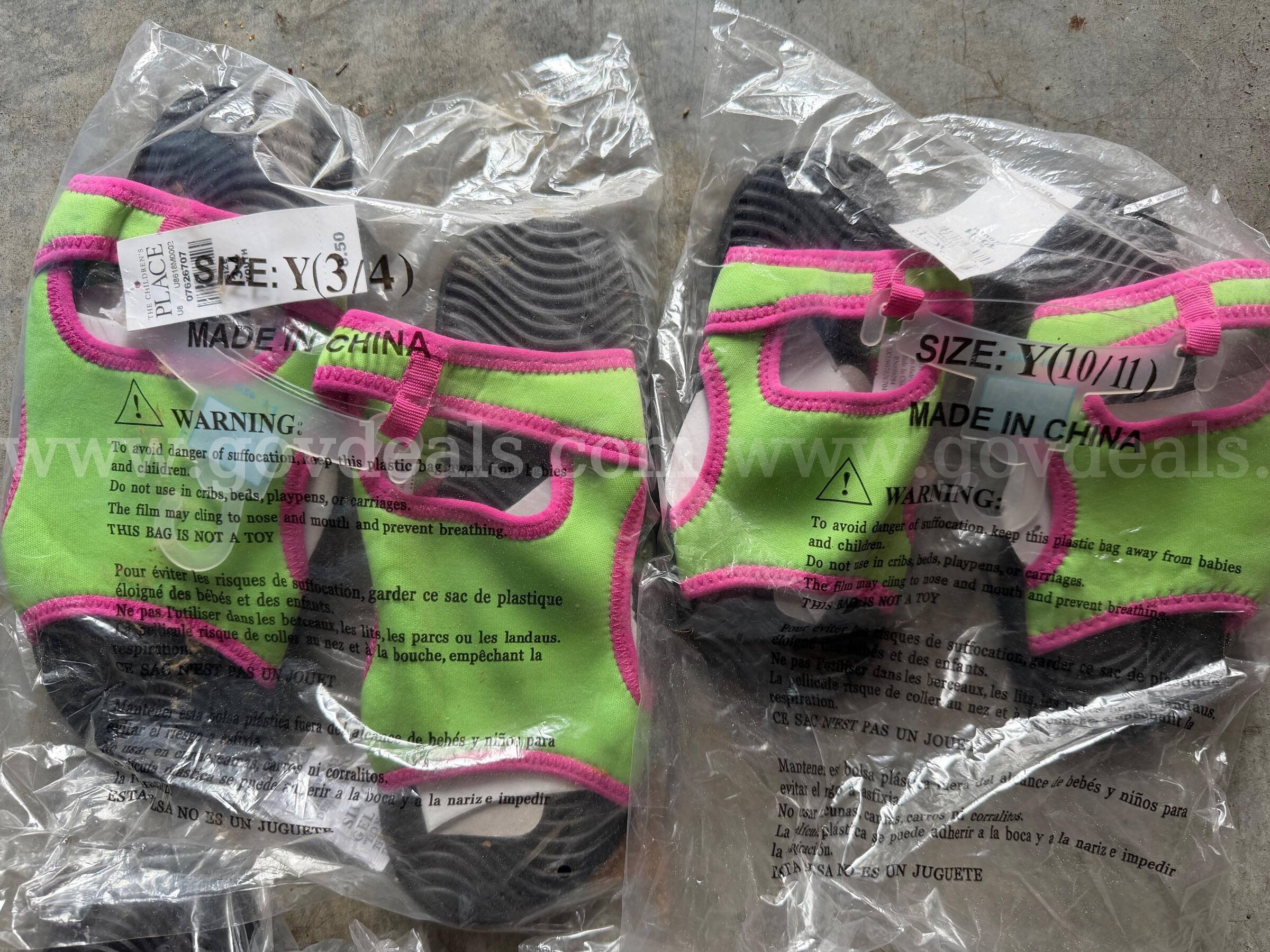 LOT OF 6 Children place summer beach sandals Unisex Youth Assorted Sizes *WILL SHIP*   Government Surplus Auction - Photo #5