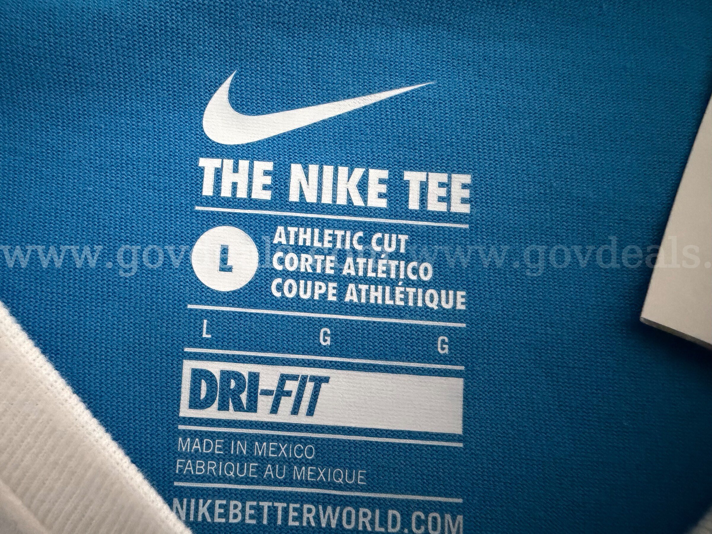 VINTAGE Nike Kevin Durant Split Mens T-Shirt Blue White 778464 101 SIZE LARGE NWT *WILL SHIP*   Government Surplus Auction - Photo #6