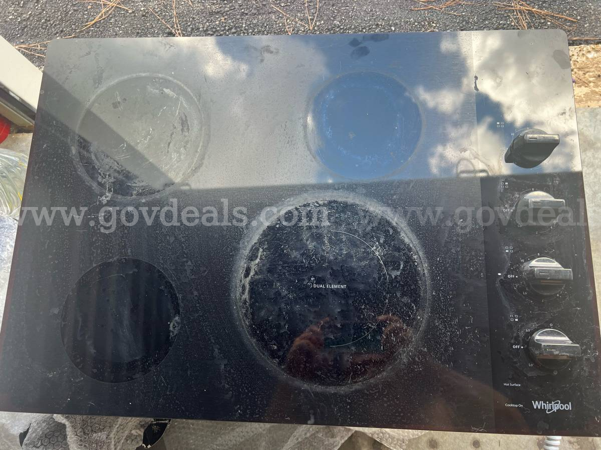 Whirlpool GLASS cook top   Government Surplus Auction - Photo #3