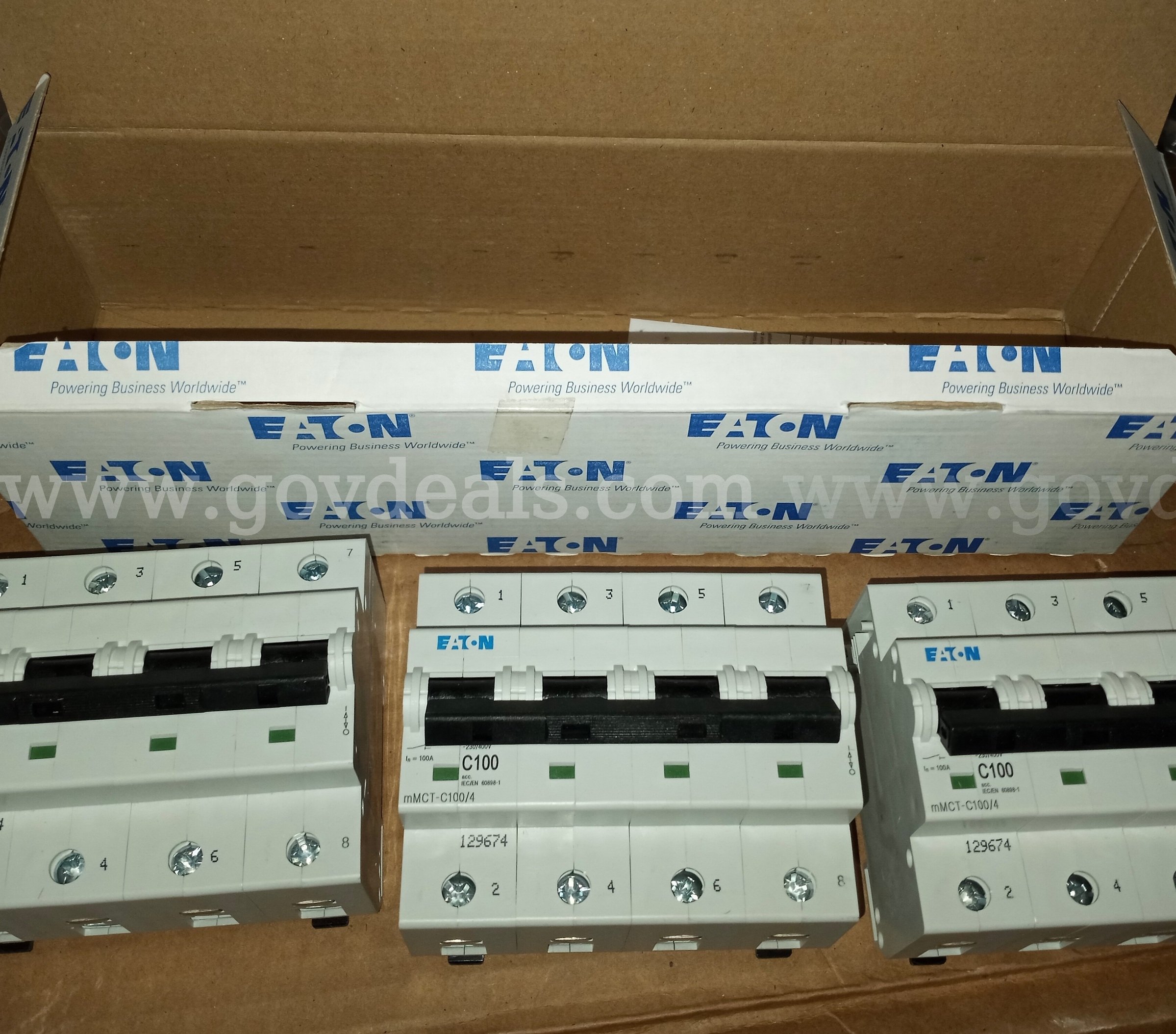 Eaton Cutler-Hammer MCB mMCT C Curve 4 Pole 100A Circuit Breaker mMCT-C100/4 / CASE OF 3 BREAKERS *will ship* Case 100A Government Surplus Auction - Photo #2