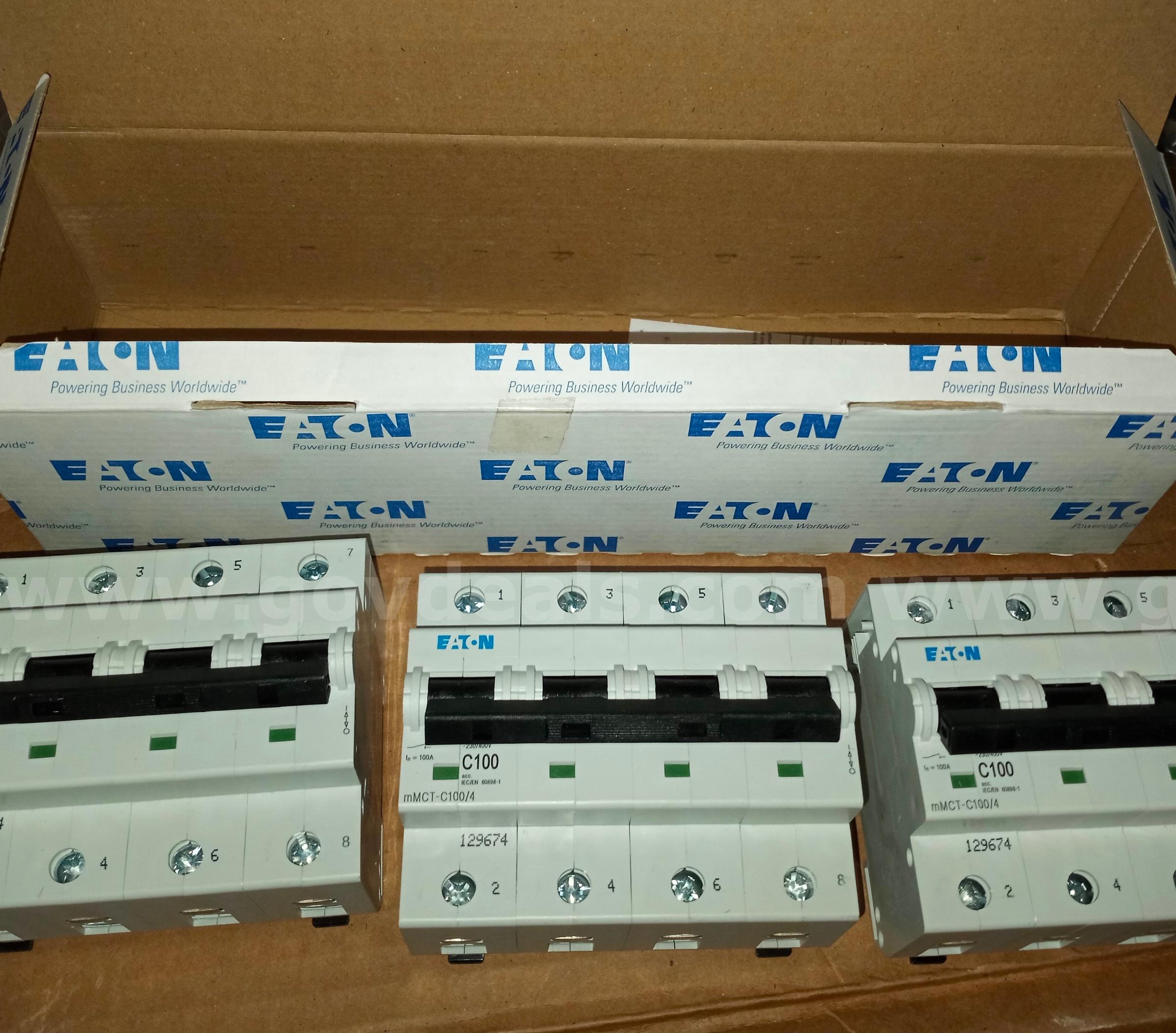 Eaton Cutler-Hammer MCB mMCT C Curve 4 Pole 100A Circuit Breaker mMCT-C100/4 / CASE OF 3 BREAKERS *will ship* Case 100A Government Surplus Auction - Photo #5