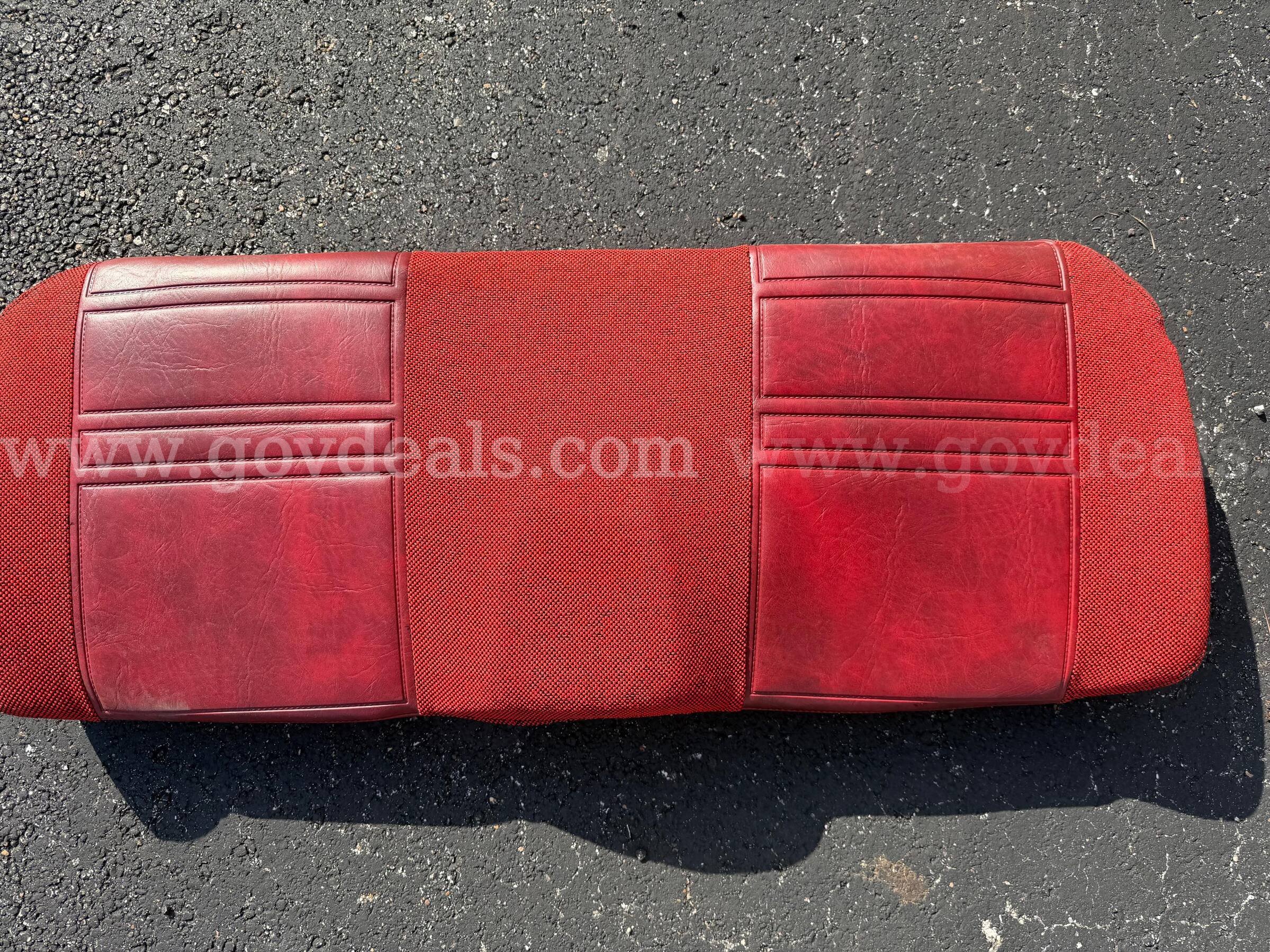PIERCE FIRETRUCK BOTTOM SEATS COLOR RED NEVER USED *WILL SHIP*   Government Surplus Auction - Photo #3