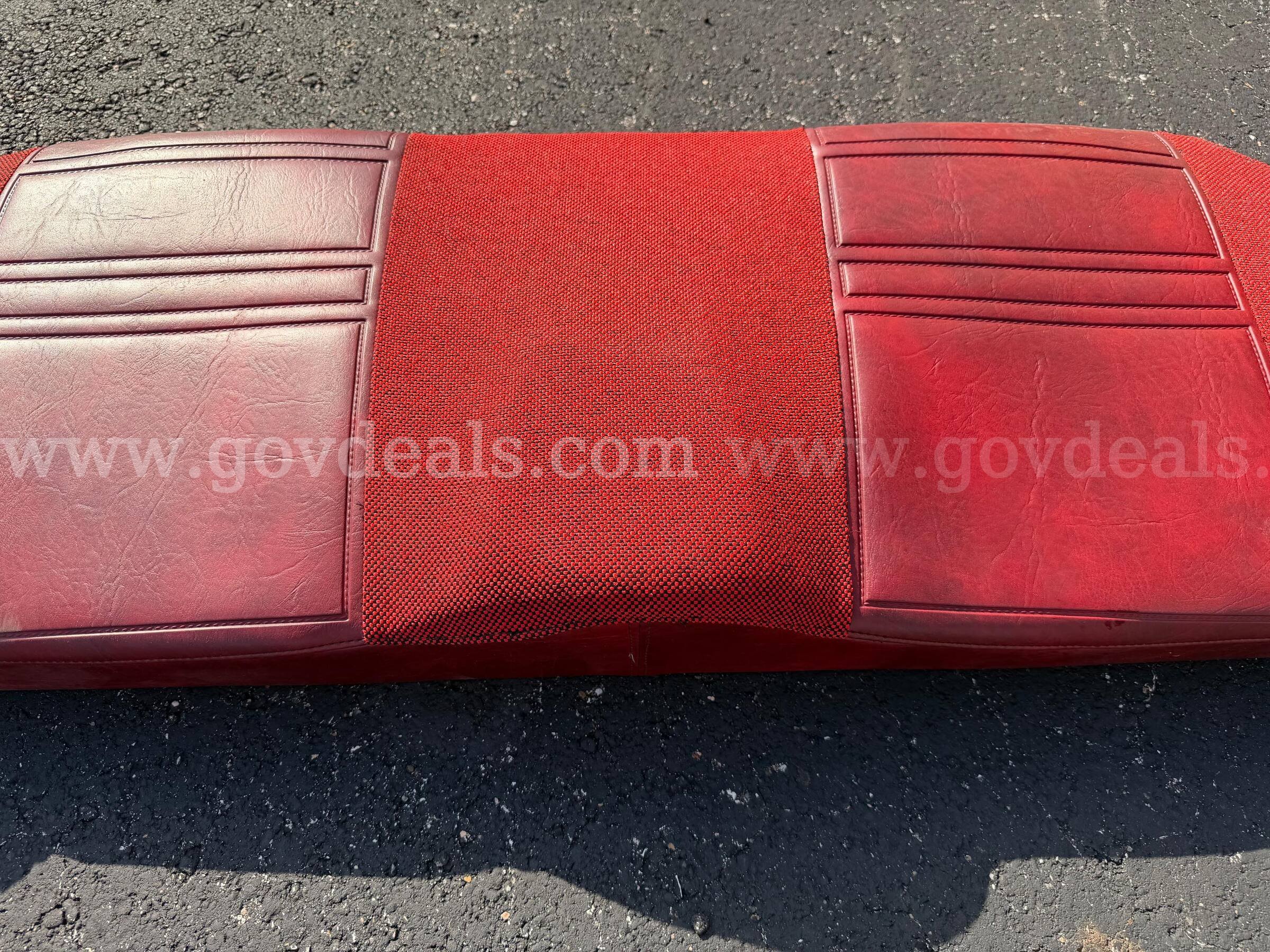 PIERCE FIRETRUCK BOTTOM SEATS COLOR RED NEVER USED *WILL SHIP*   Government Surplus Auction - Photo #4