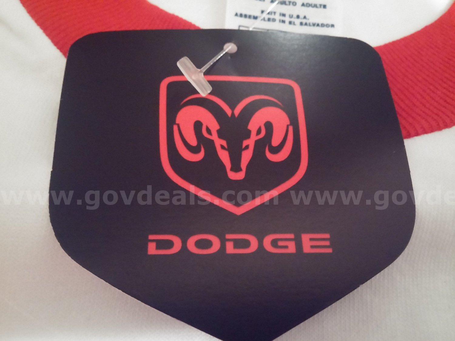 DODGE Muscle Car T-shirt 100% Cotton White NEW WITH TAG MEN'S SIZE LARGE *WILL SHIP* Dodge  Government Surplus Auction - Photo #4
