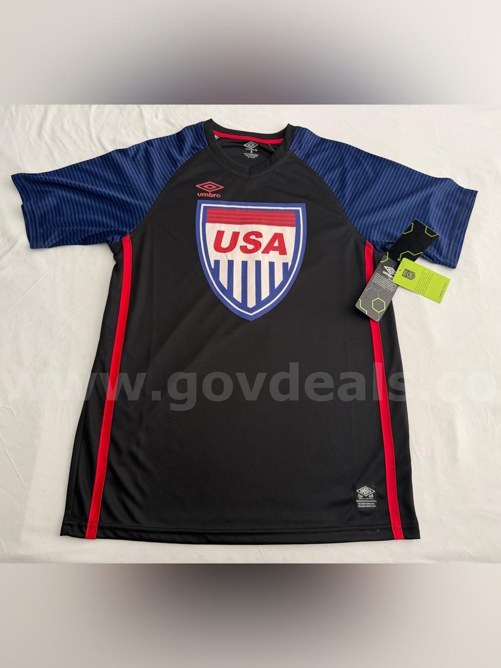RARE /  VINTAGE USA TEAM UMBRO STYLE #MC11741 COLOR BLACK MEN'S SIZE SMALL NWT $32 NWT *WILL SHIP*   Government Surplus Auction - Primary Photo
