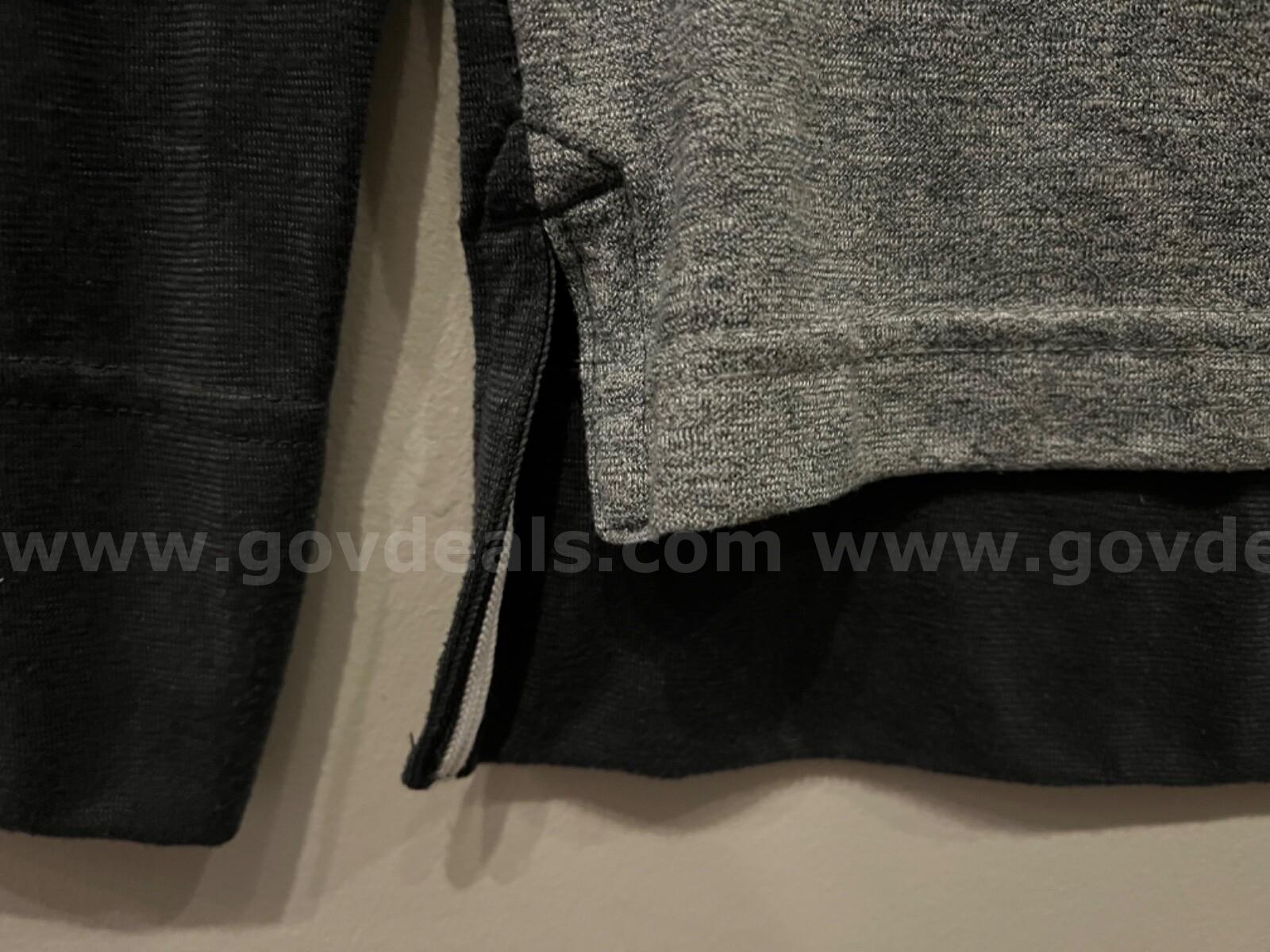 RARE/NIKE Training FOOTBALL T-SHIRT LONG SLEEVE STYLE #CI4546-026 Grey/Dark Grey SIZE SMALL NWT *WILL SHIP*   Government Surplus Auction - Photo #5