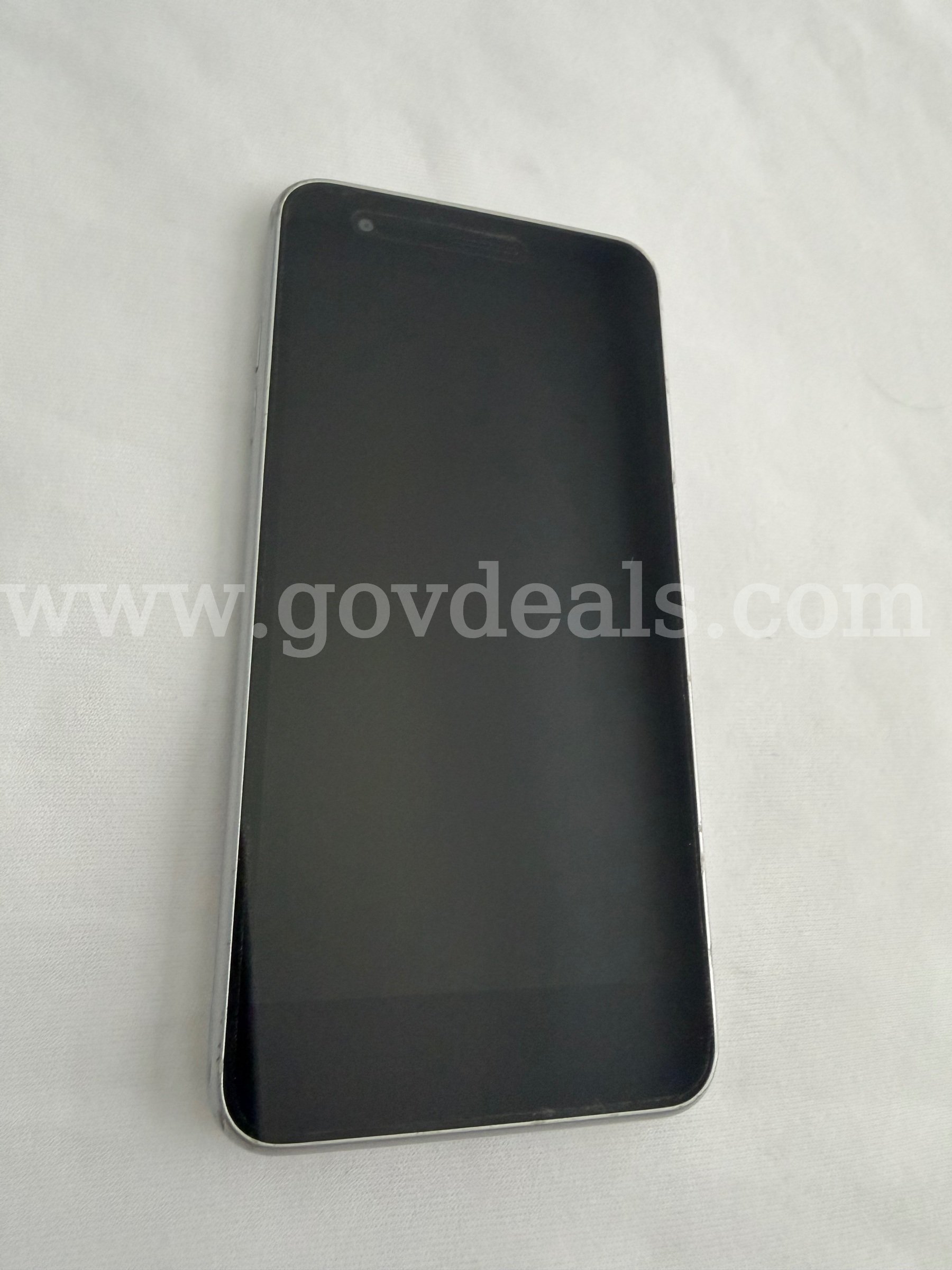 LG Tribute Empire (LM-X220PM)16GB White Unlocked Android LIGHTLY USED NO DAMAGES OR SCRATCHES USED CONDITIONS *CAN SHIP*  X220PM Government Surplus Auction - Photo #2
