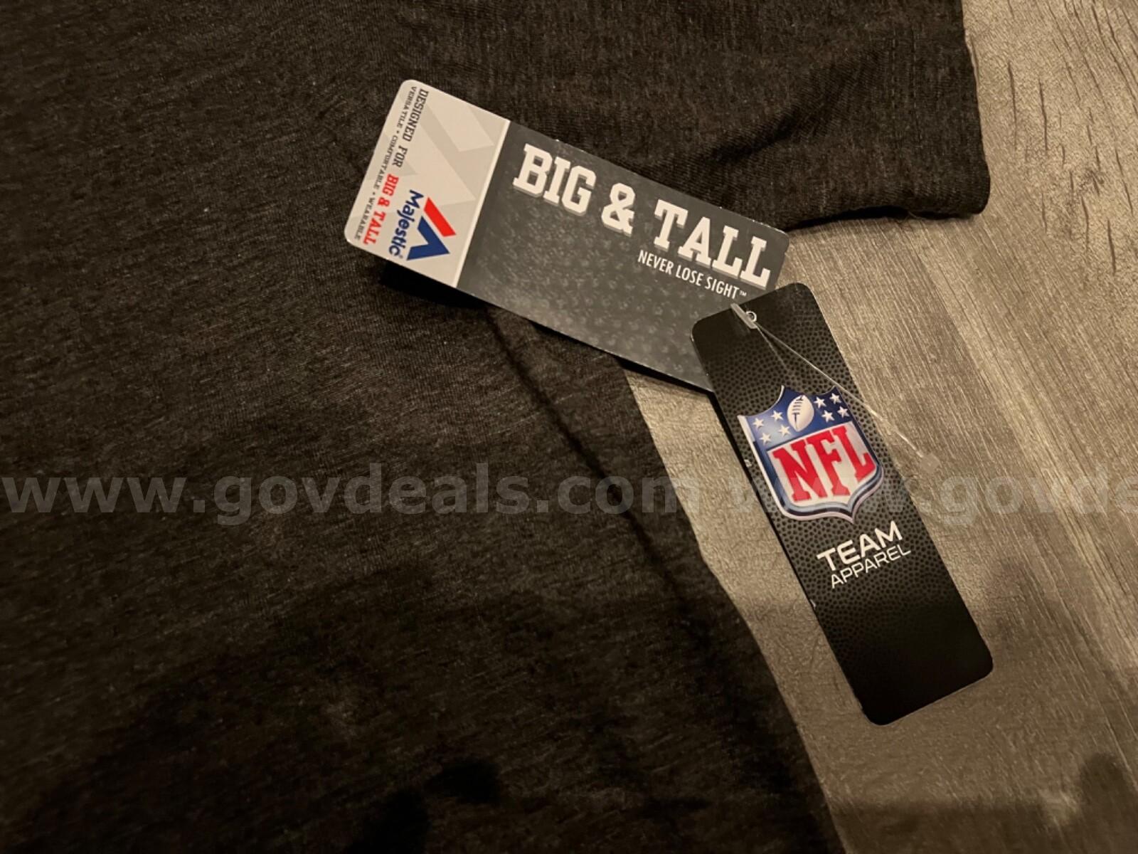 RARE / MAJESTIC NFL BIG & TALL CAROLINA PANTERS MENS T-Shirt SIZE:4XL COLOR:GREY NWT *WILL SHIP*   Government Surplus Auction - Photo #5