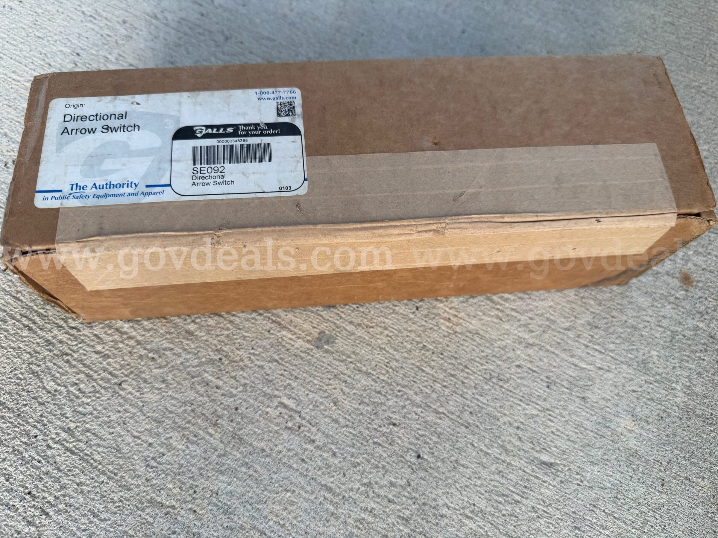 SOUNDOFF SIGNAL THE AUTHORITY DIRECTIONAL ARROW SWITCH SE092/ETSWDAS01 BRAND NEW IN BOX *WILL SHIP*  SE092 Government Surplus Auction - Photo #2