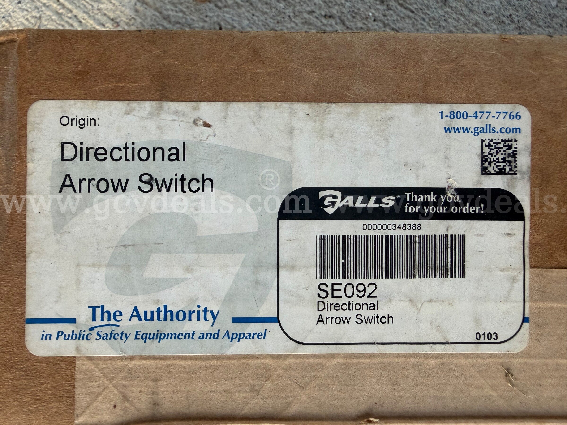 SOUNDOFF SIGNAL THE AUTHORITY DIRECTIONAL ARROW SWITCH SE092/ETSWDAS01 BRAND NEW IN BOX *WILL SHIP*  SE092 Government Surplus Auction - Photo #2