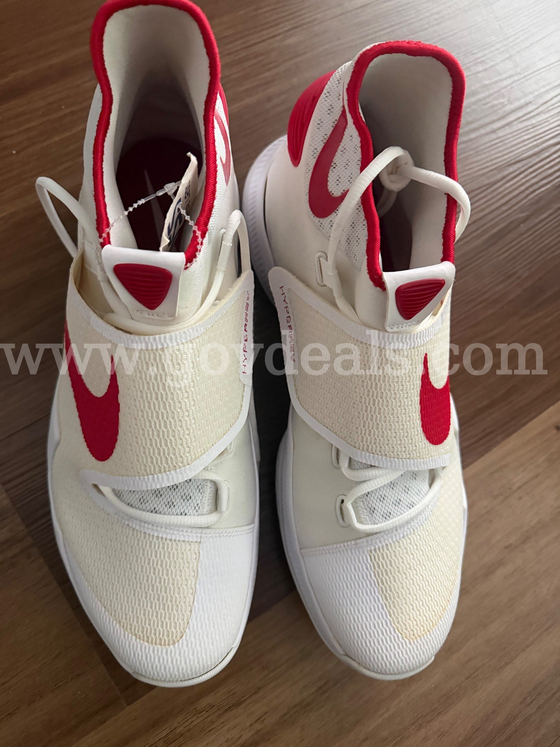 RARE / Nike Men's Zoom Hyperrev 2015 TB Basketball Shoes White / Red Size 15.5 NEW *WILL SHIP*   Government Surplus Auction - Photo #4