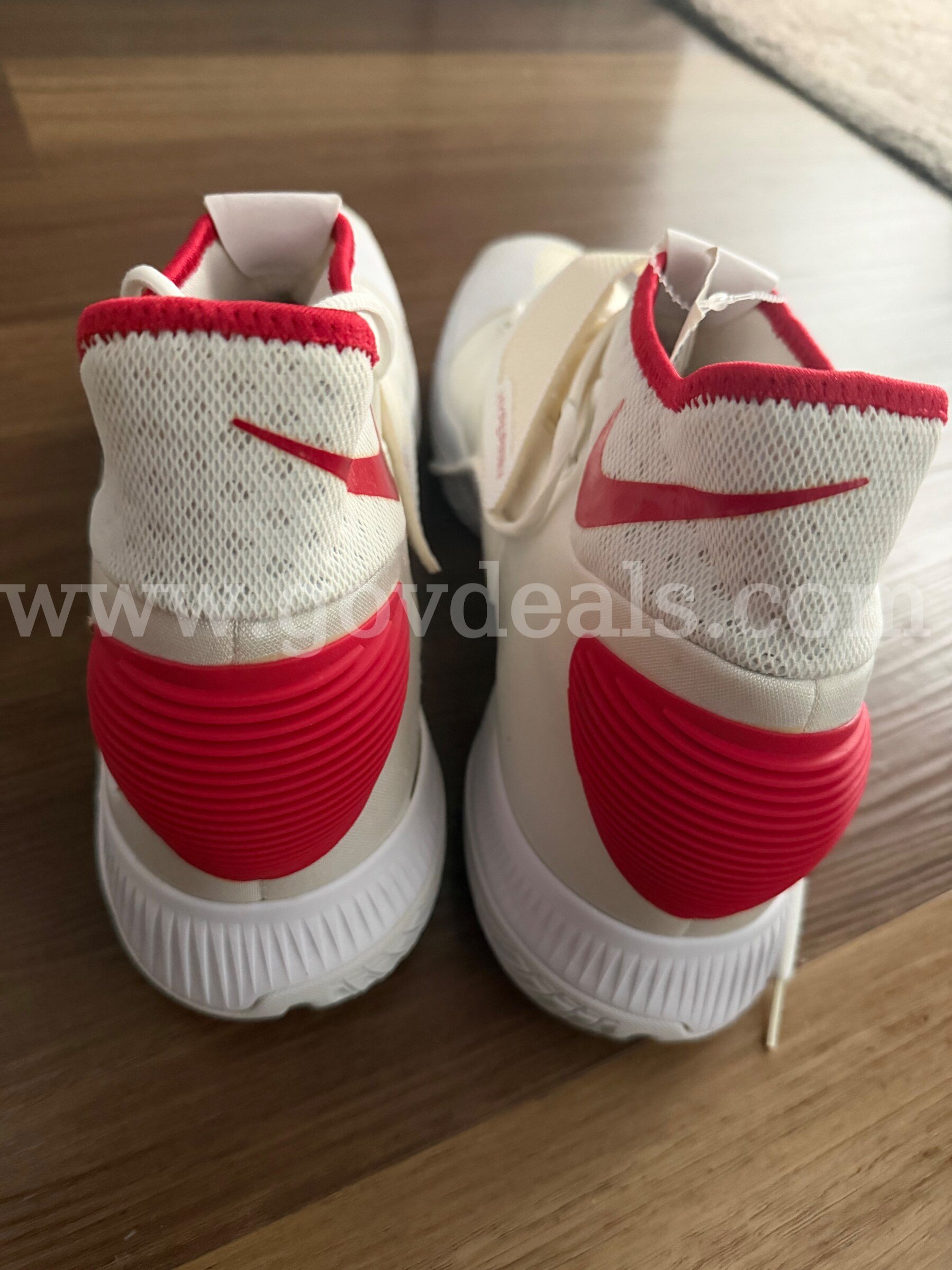 RARE / Nike Men's Zoom Hyperrev 2015 TB Basketball Shoes White / Red Size 15.5 NEW *WILL SHIP*   Government Surplus Auction - Photo #6