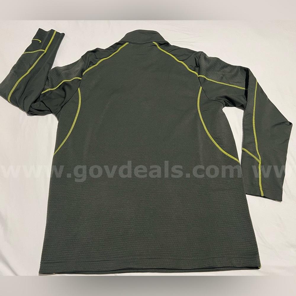 RARE NikeFIT THERMA Men's Ko 1/4 Zip Sweatshirt GYM Green Men's Size EXTRA LARGE *WILL SHIP*   Government Surplus Auction - Photo #2